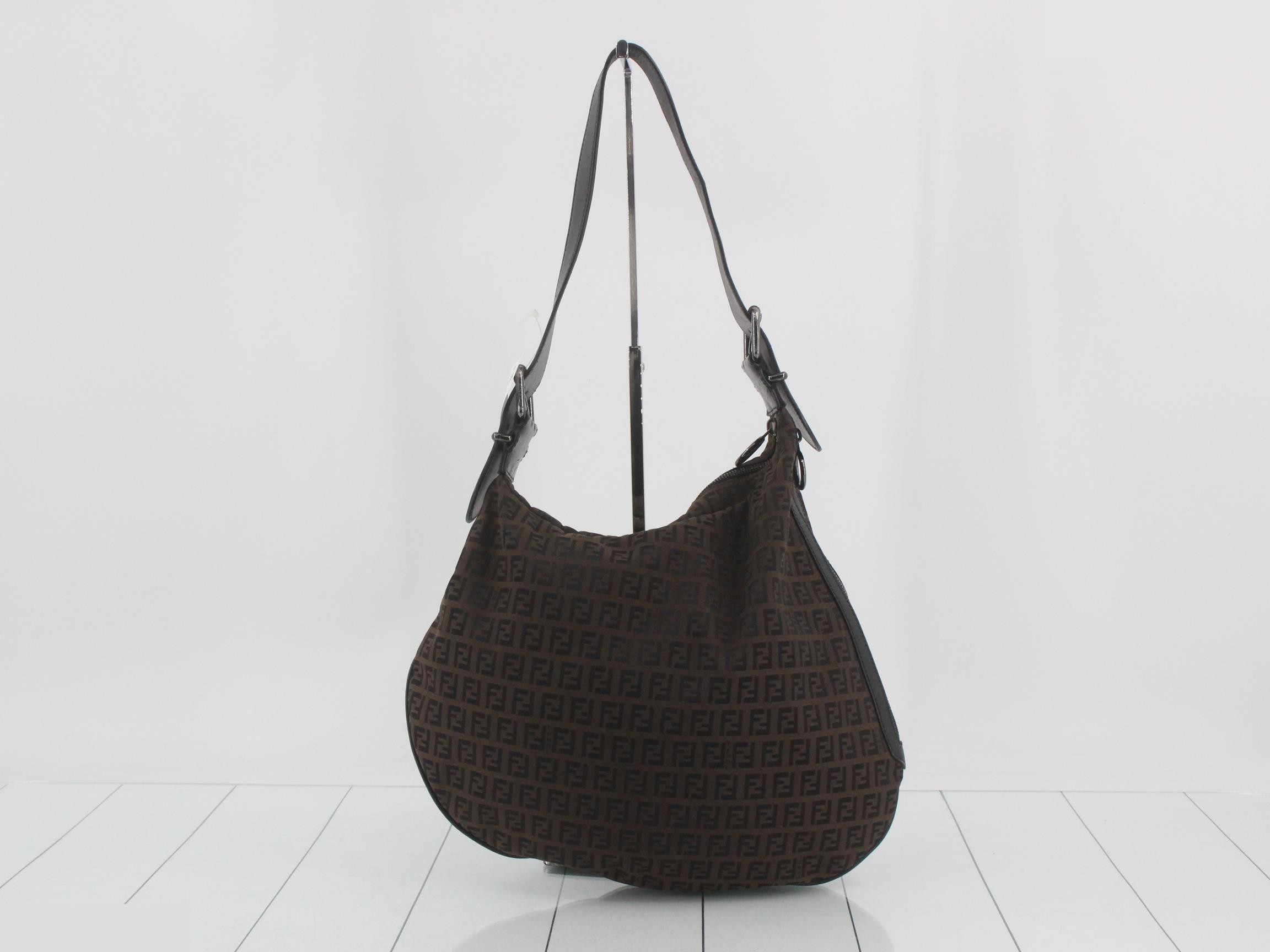Zucchino Shoulder Bag — view 2