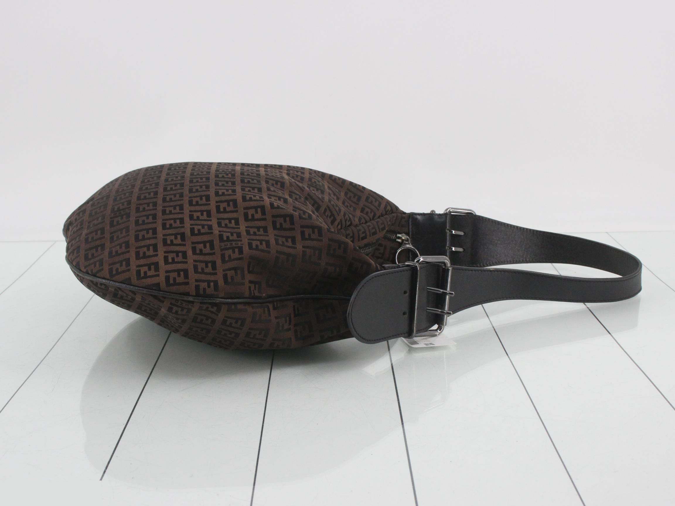 Zucchino Shoulder Bag — view 3