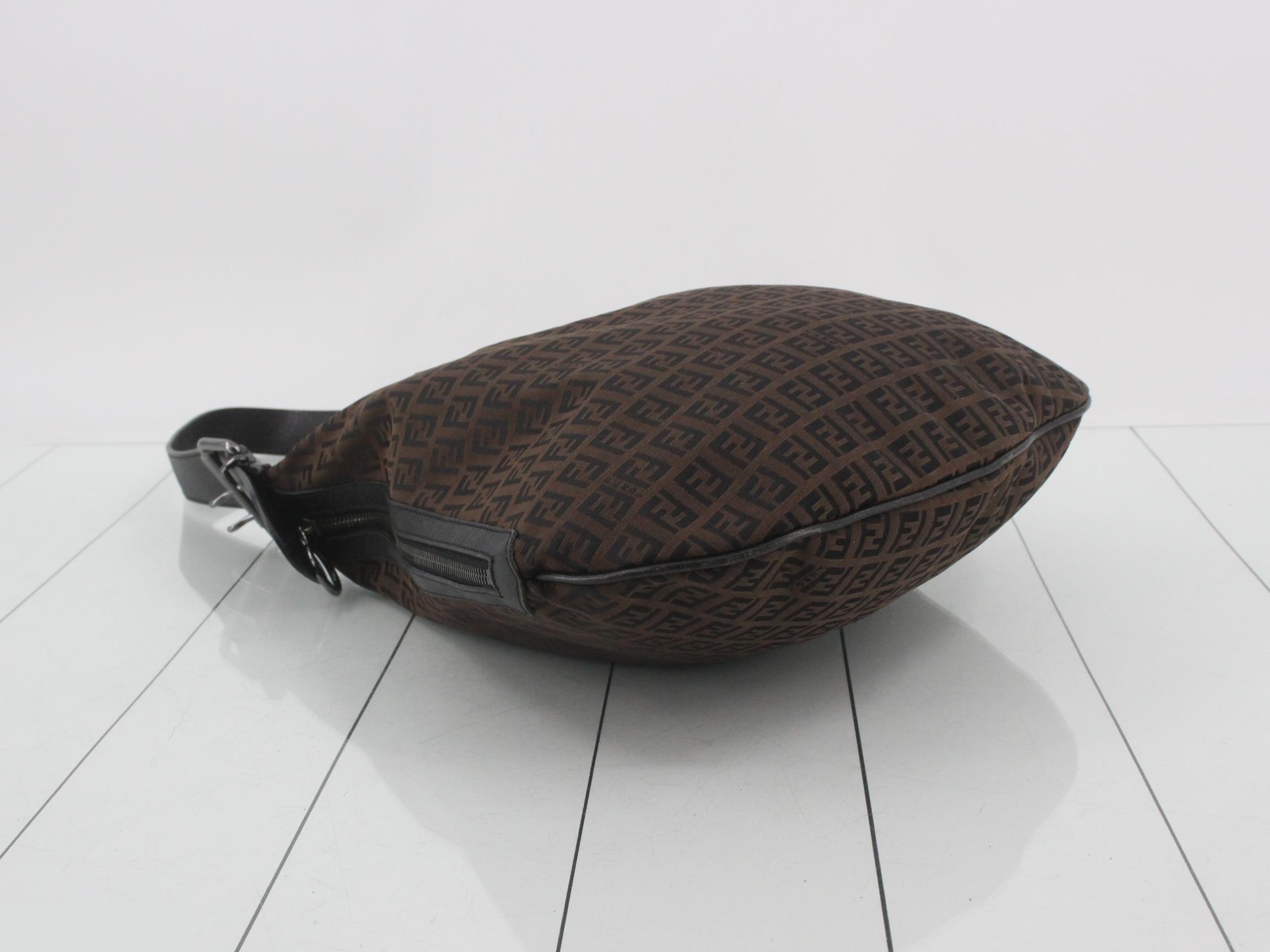 Zucchino Shoulder Bag — view 5