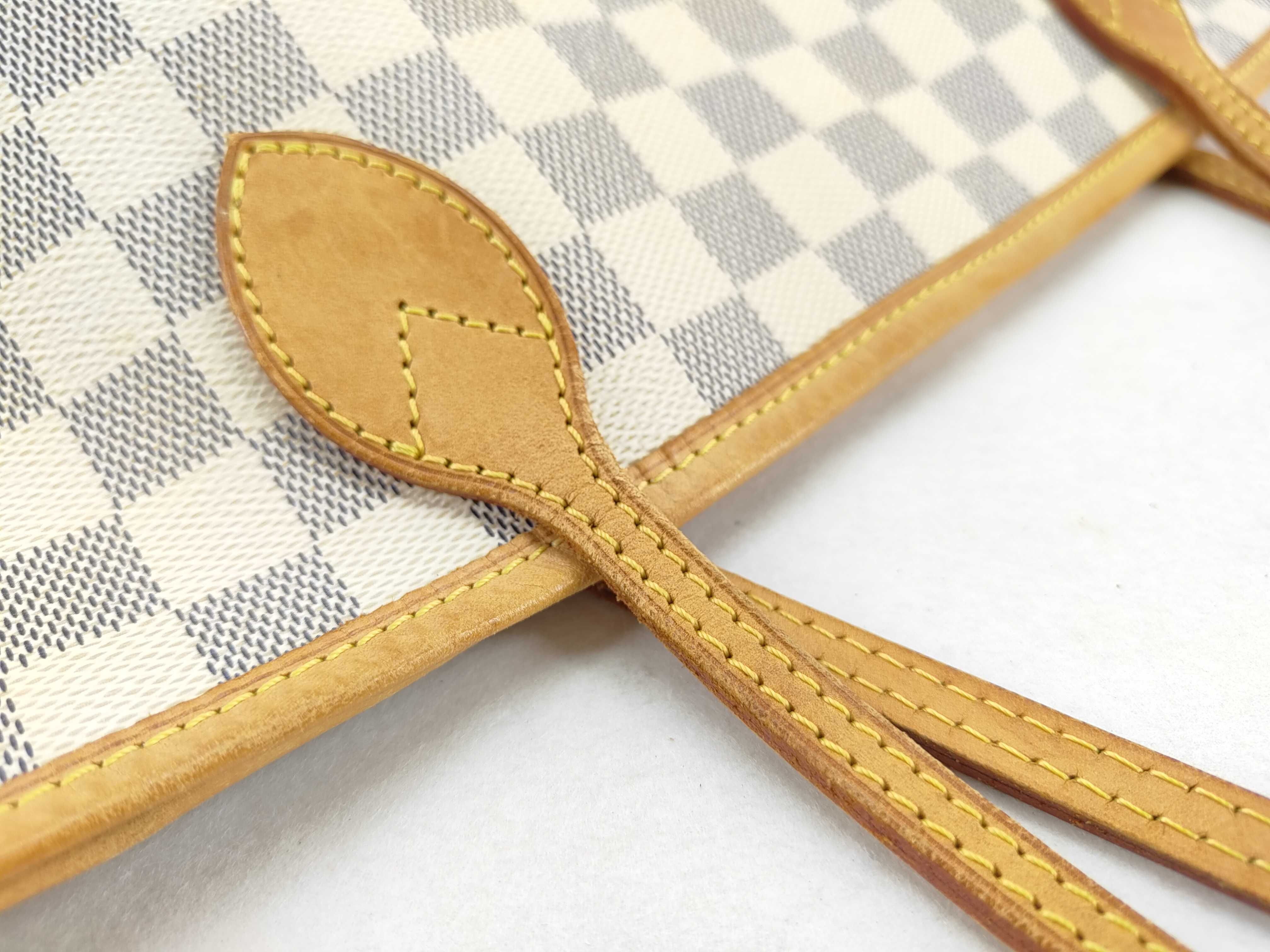 Damier Azur Neverfull MM N51107 AR2101 White Tote Bag — view 6