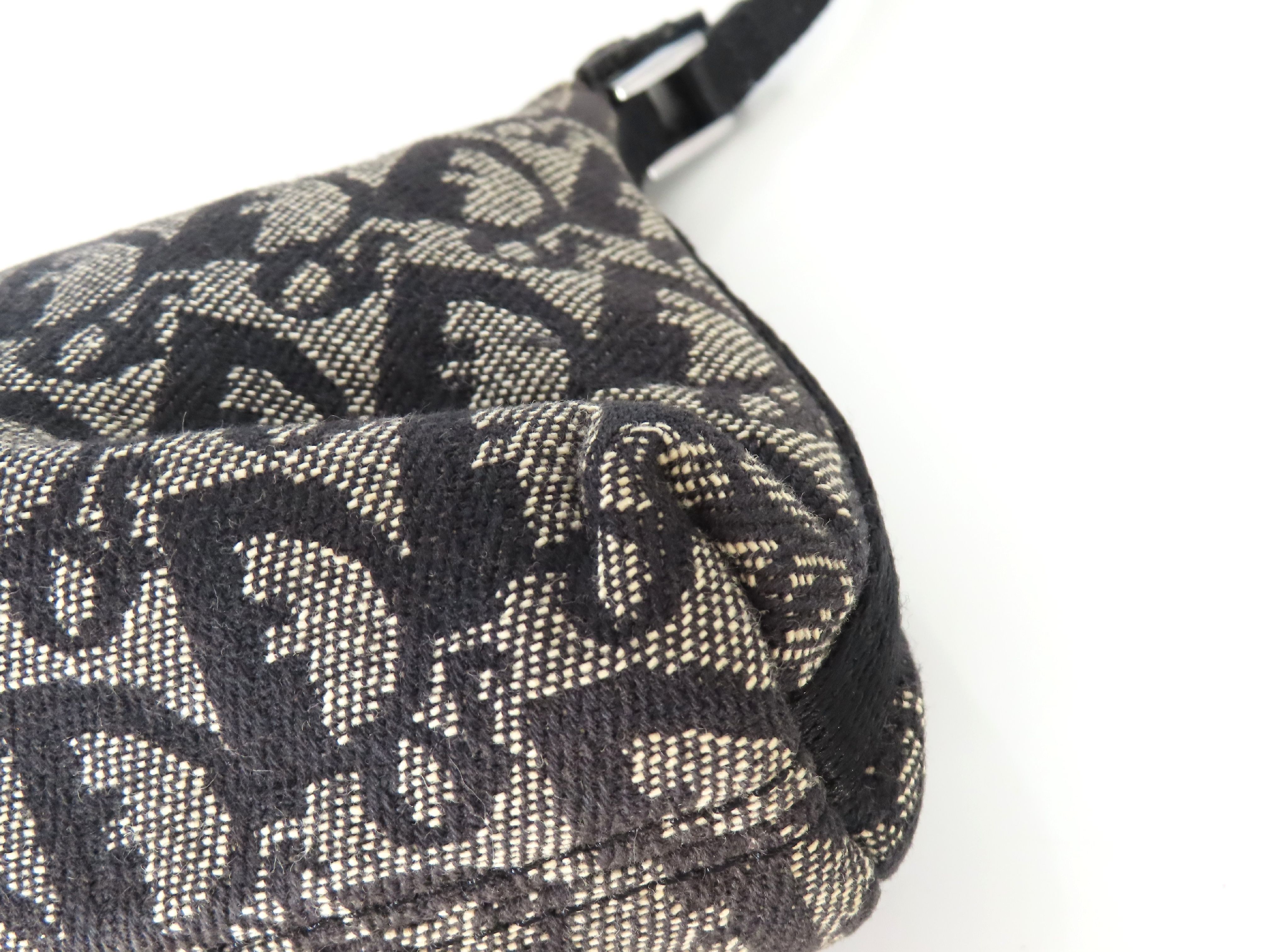 Trotter Canvas Handbag Pouch — view 6