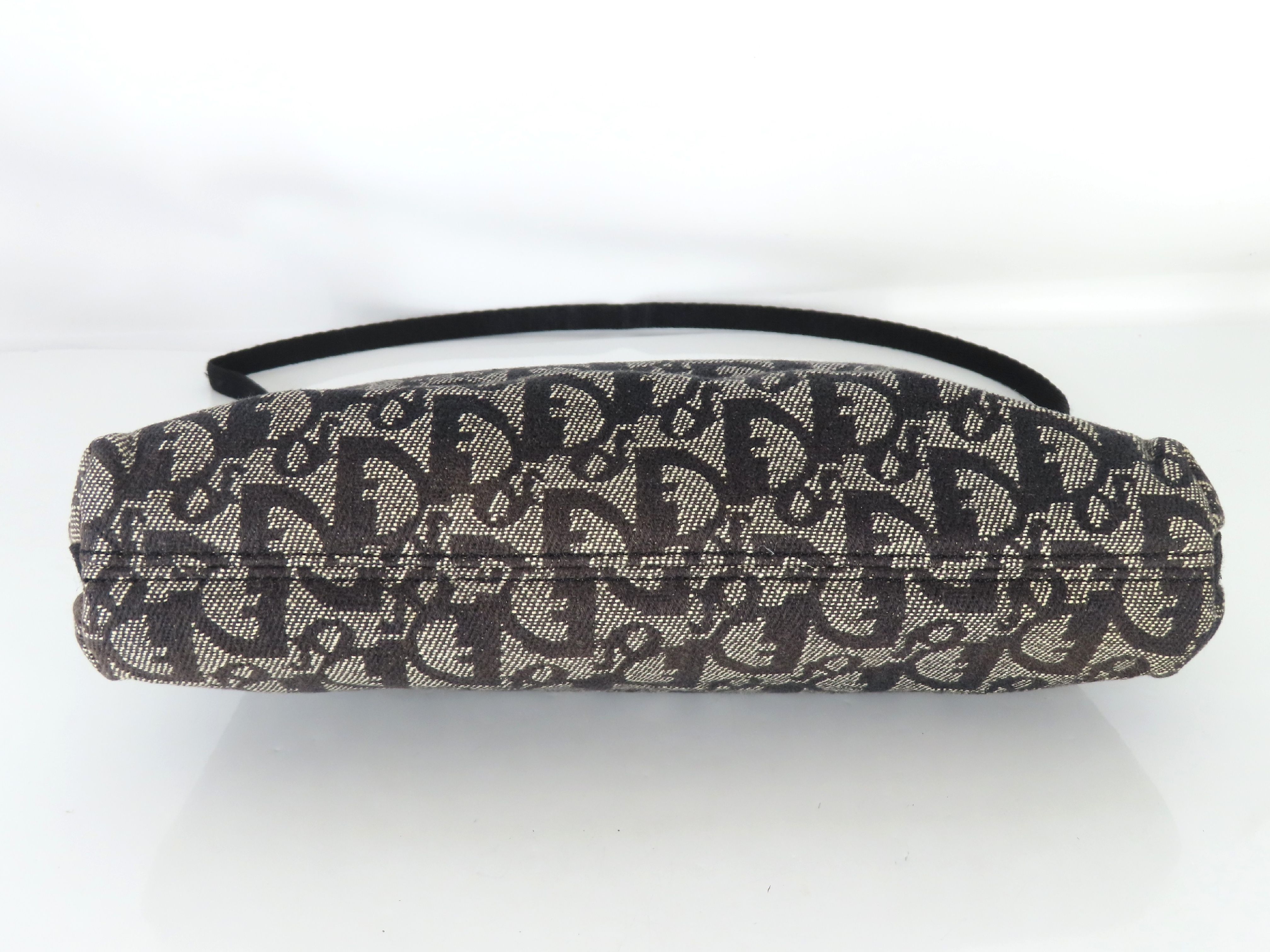 Trotter Canvas Handbag Pouch — view 7