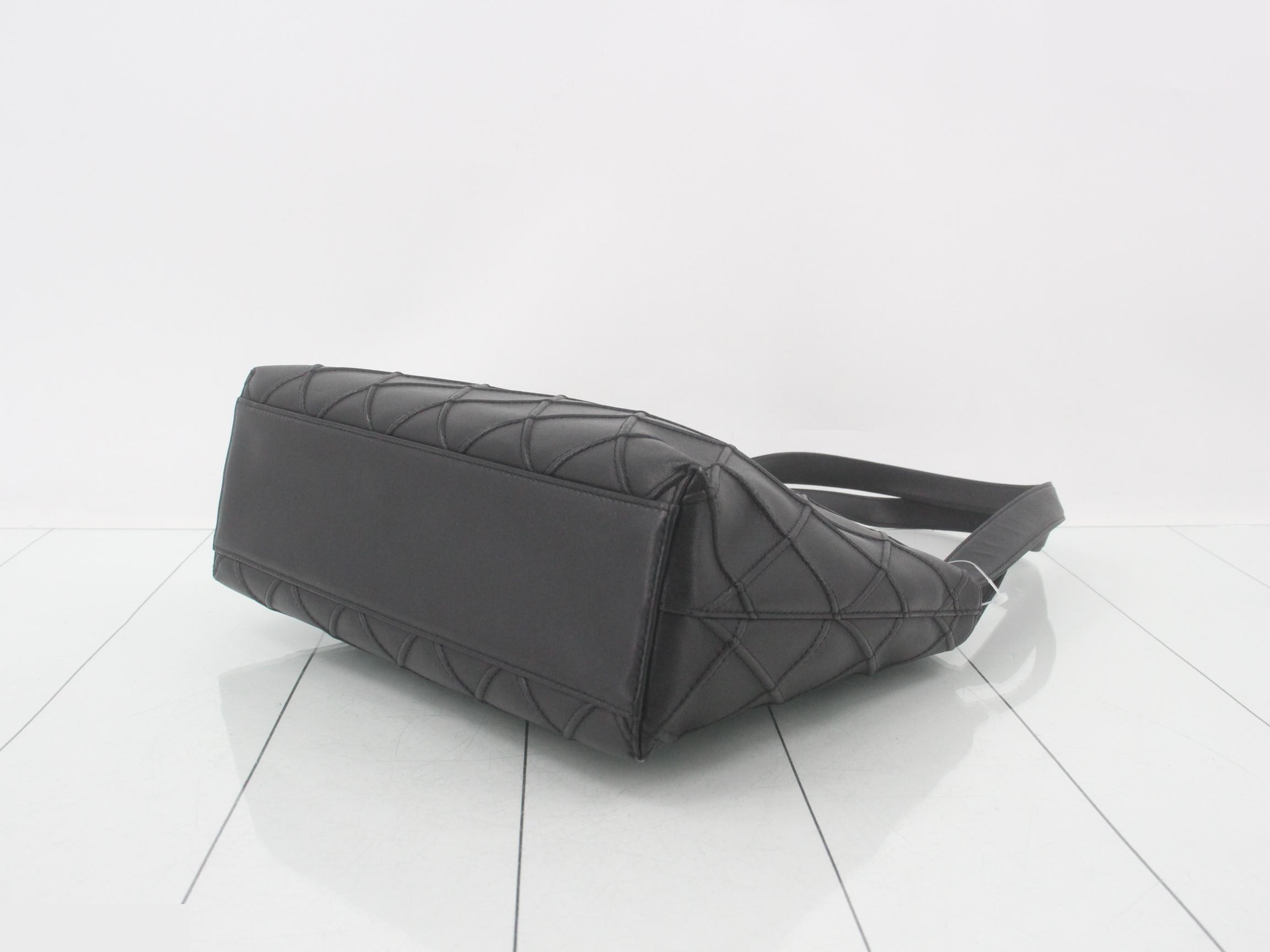 Tote bag, cross — view 6