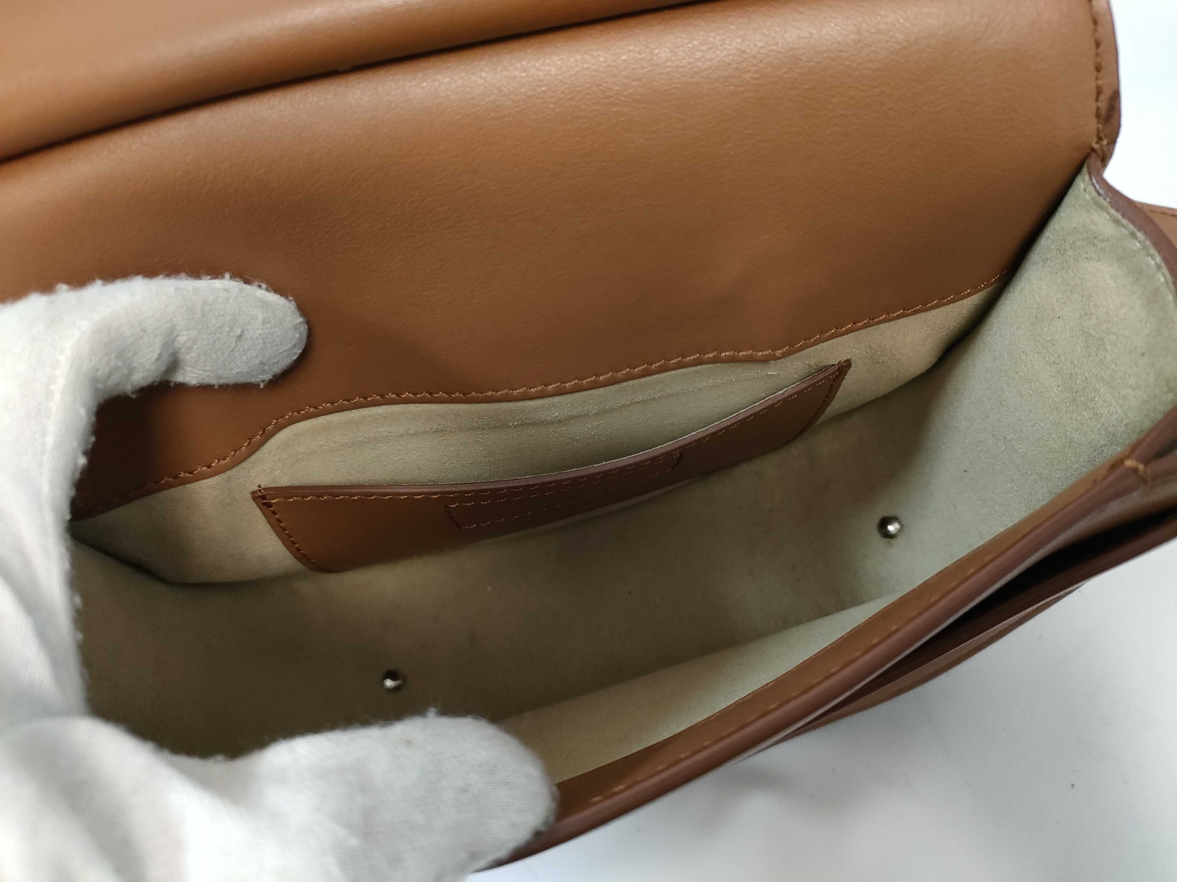 SG- Infinity Saddle Leather Shoulder Bag Brown — view 11