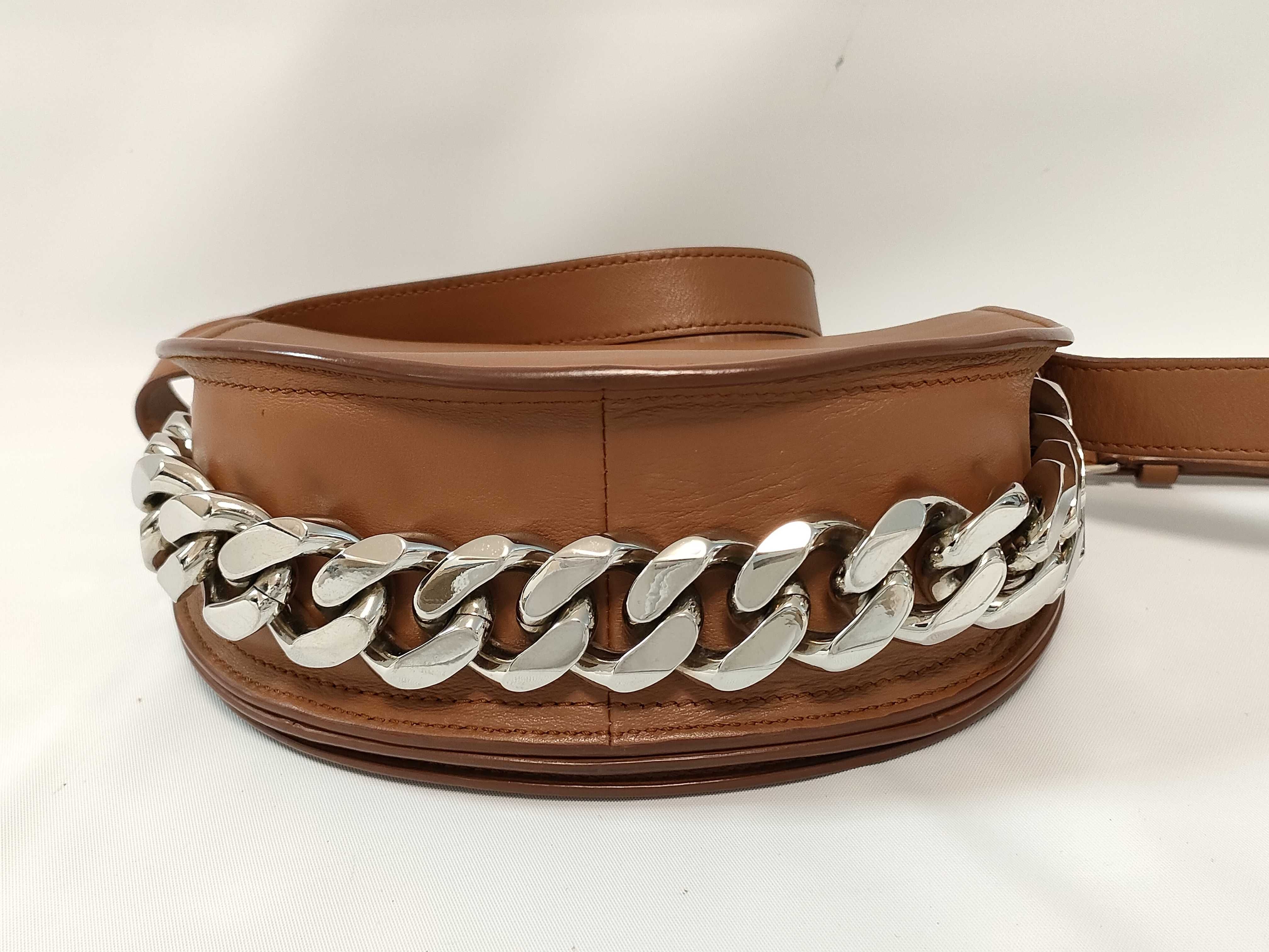 SG- Infinity Saddle Leather Shoulder Bag Brown — view 3