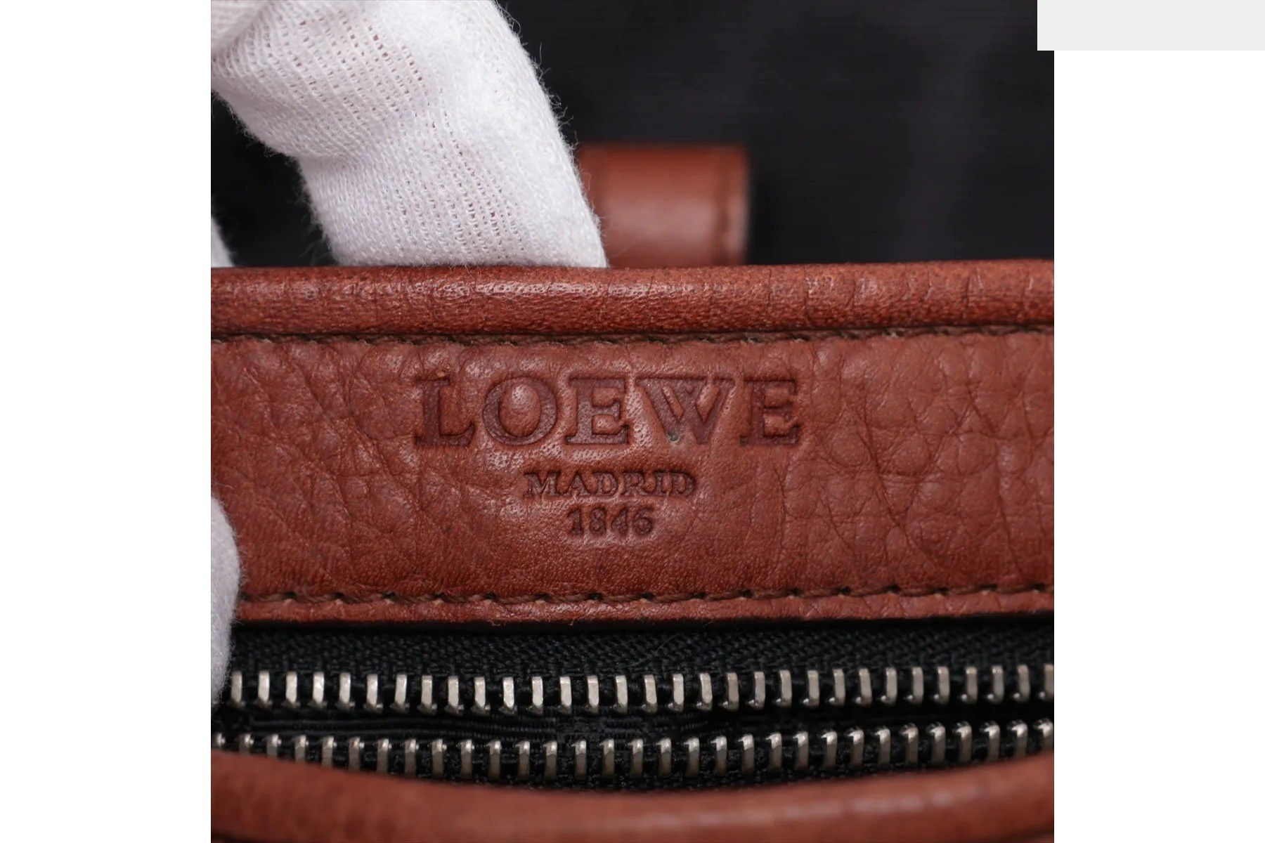 Leather shoulder bag, crossbody bag, genuine leather, brown. — view 10