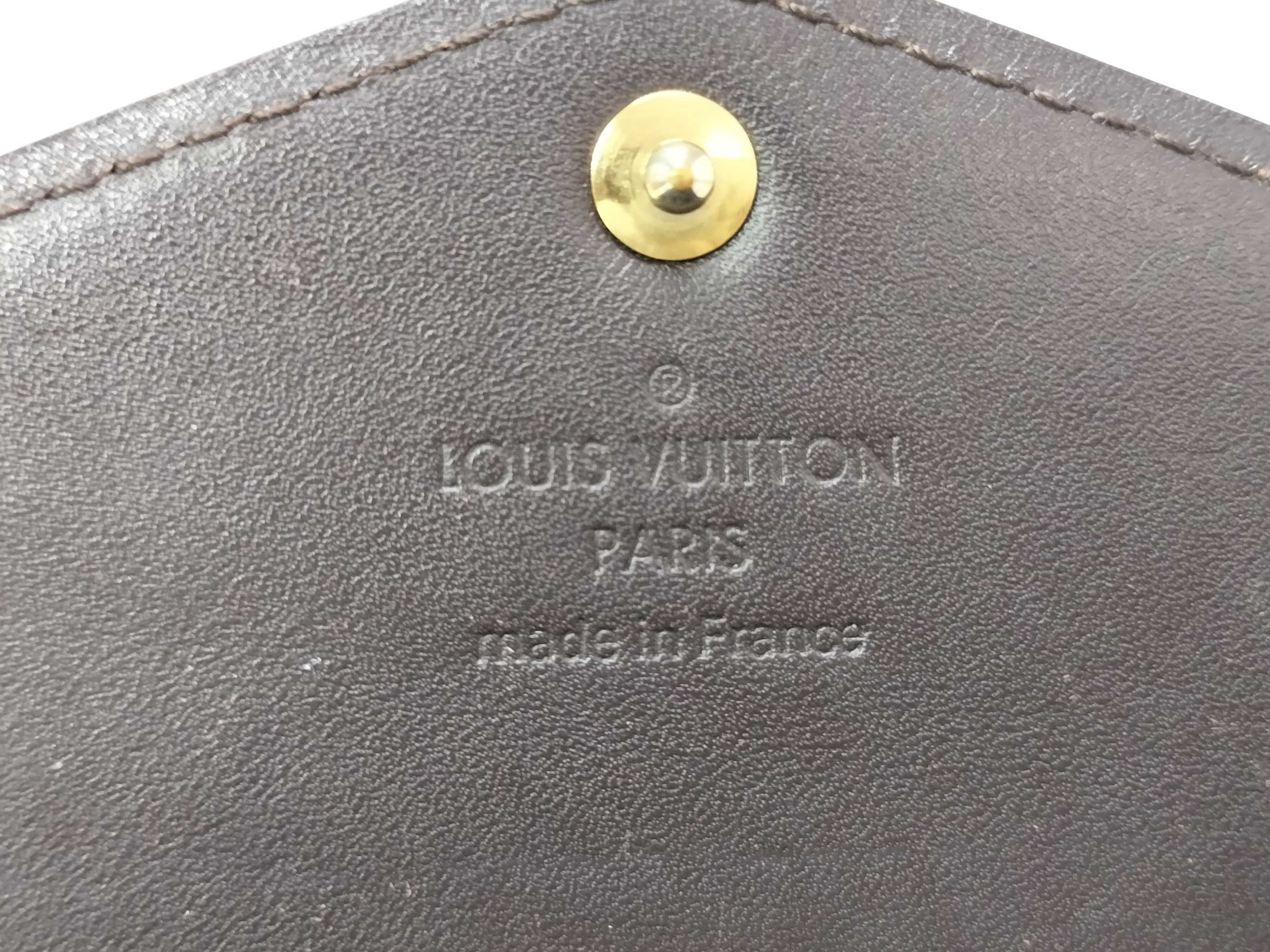 Vernis Louis Vuitton Wallet — view 13