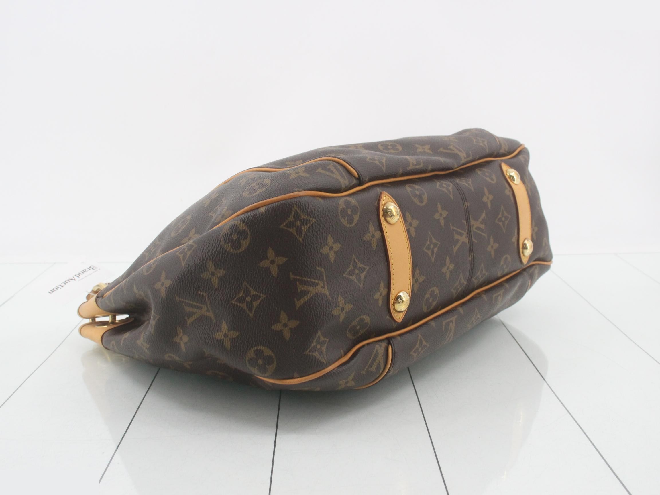 Monogram Galliera PM Shoulder Bag — view 5