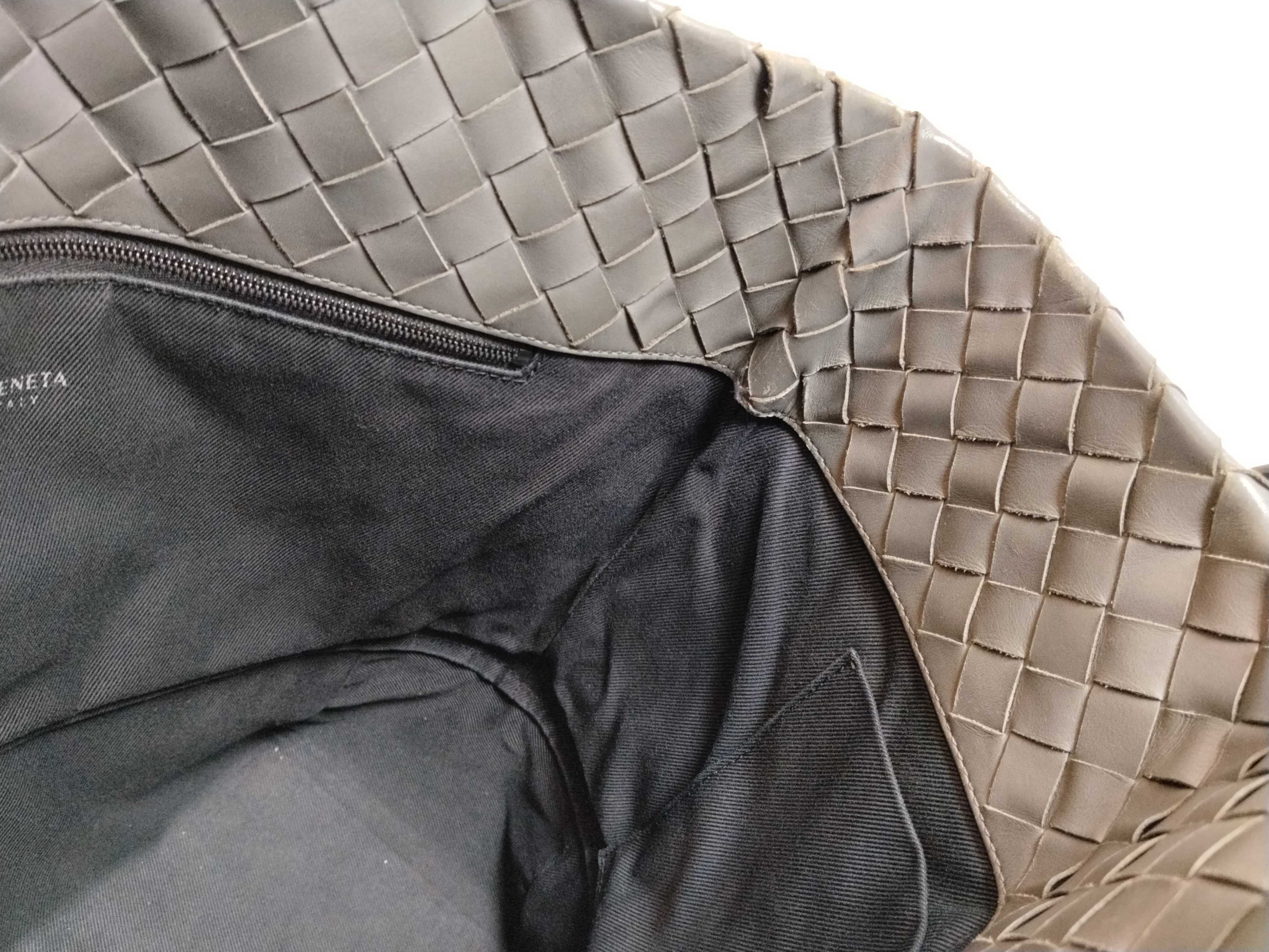 Tote Bag, Leather, Intrecciato Tote Bag — view 10