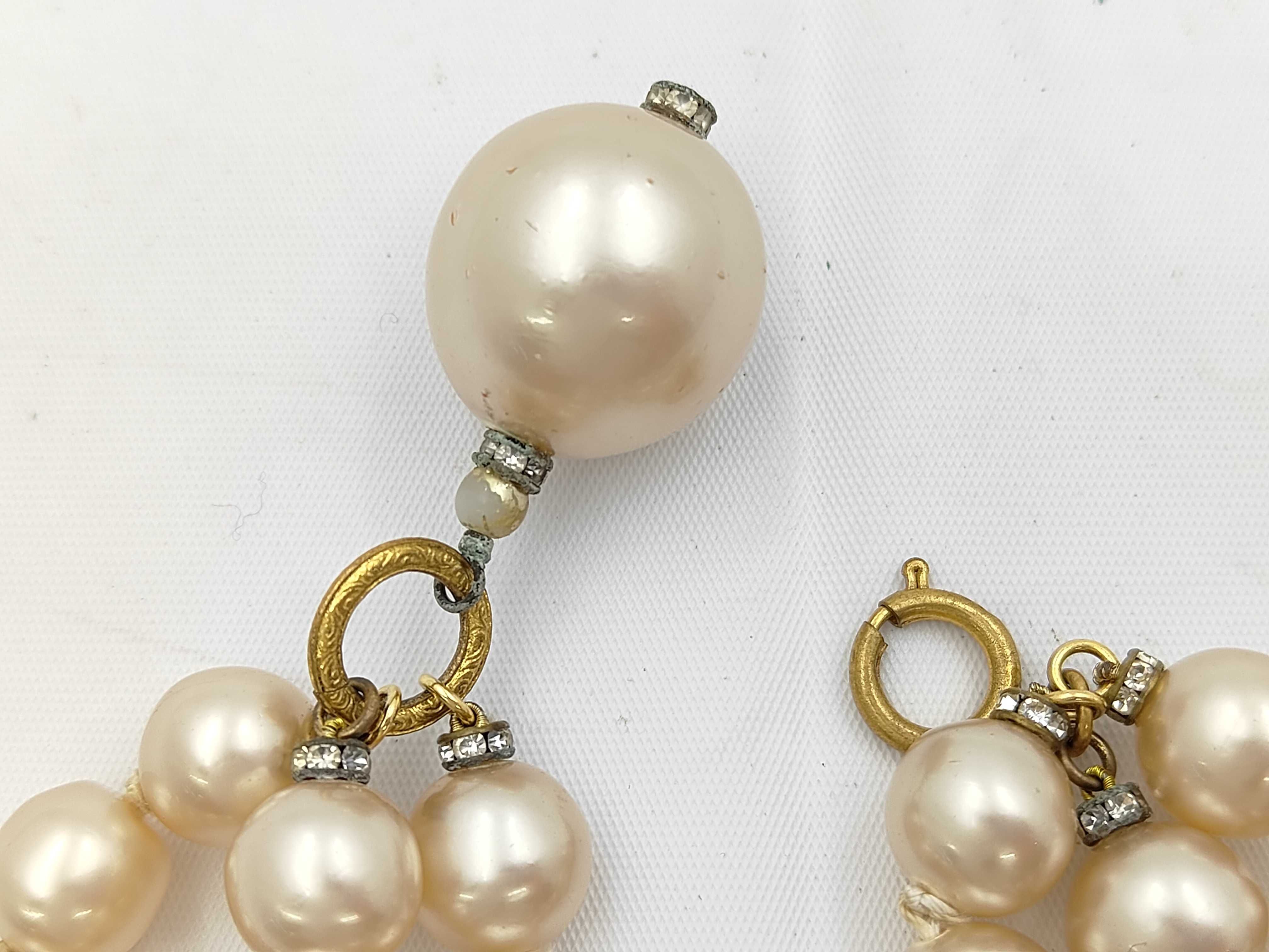 Vintage Pearl Bracelet, Plated, Off-White Bracelet/Bangle — view 2