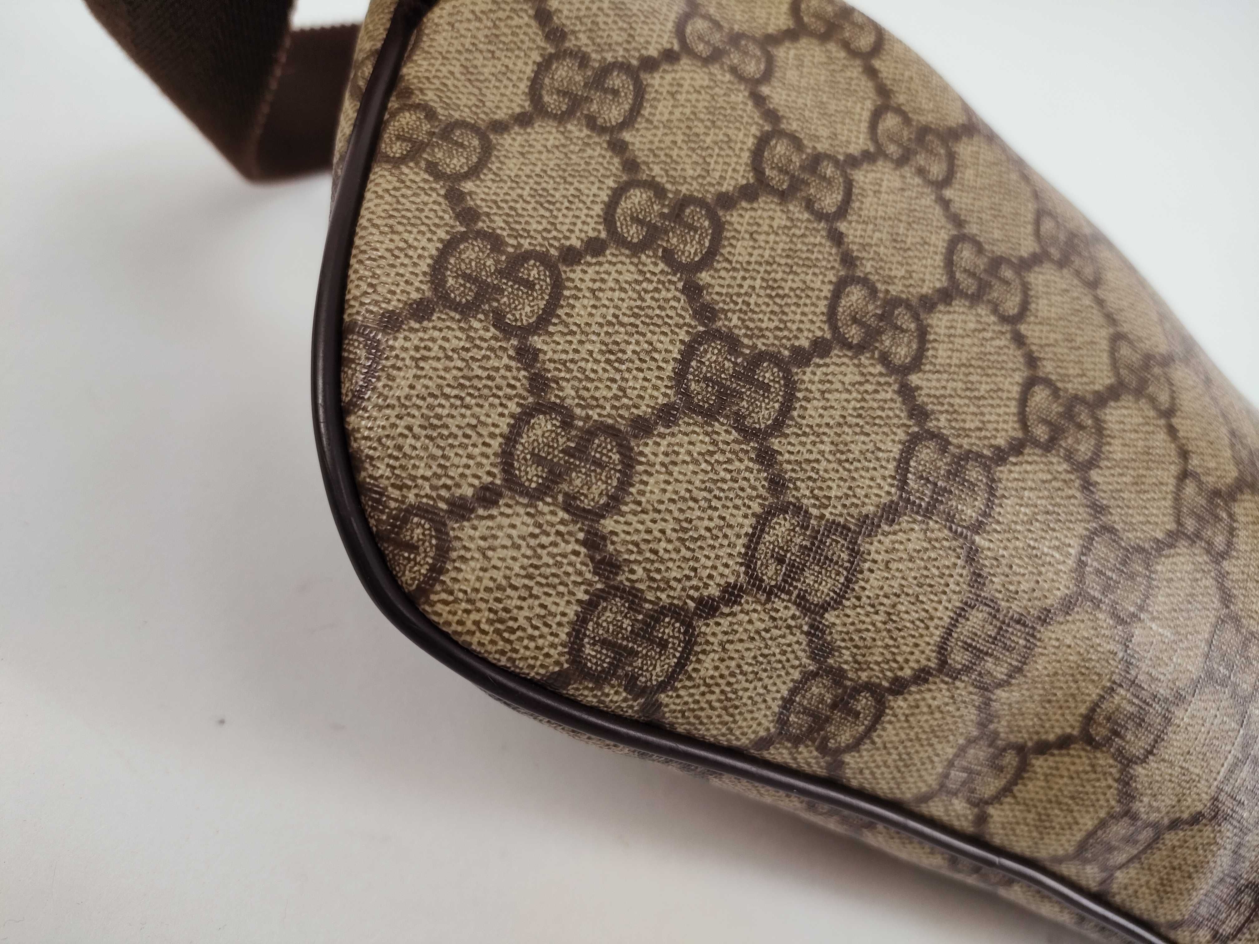 GG Canvas Gucci Waist Bag — view 6