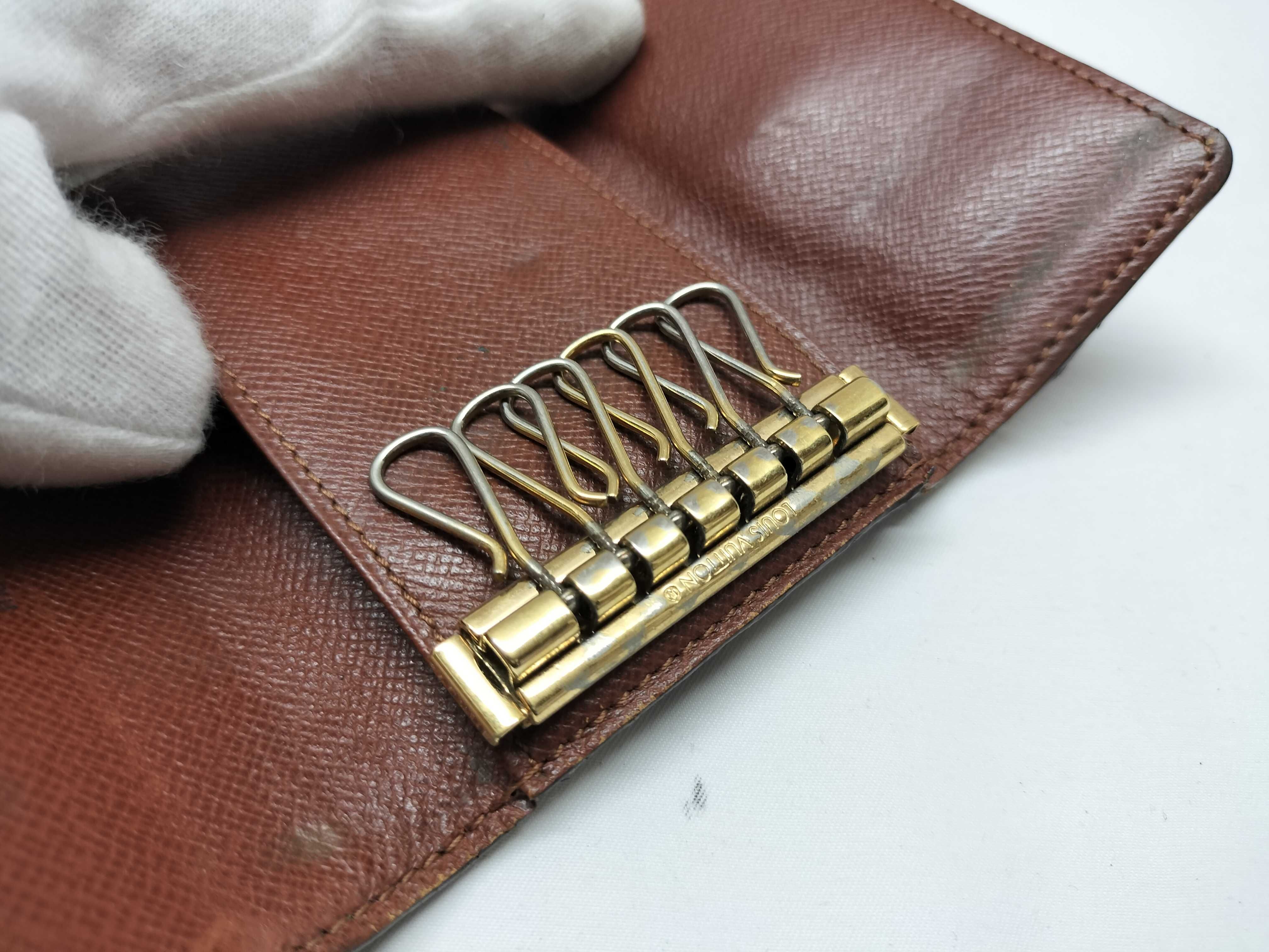 Monogram M62630 Multicles 6 Key Case — view 12