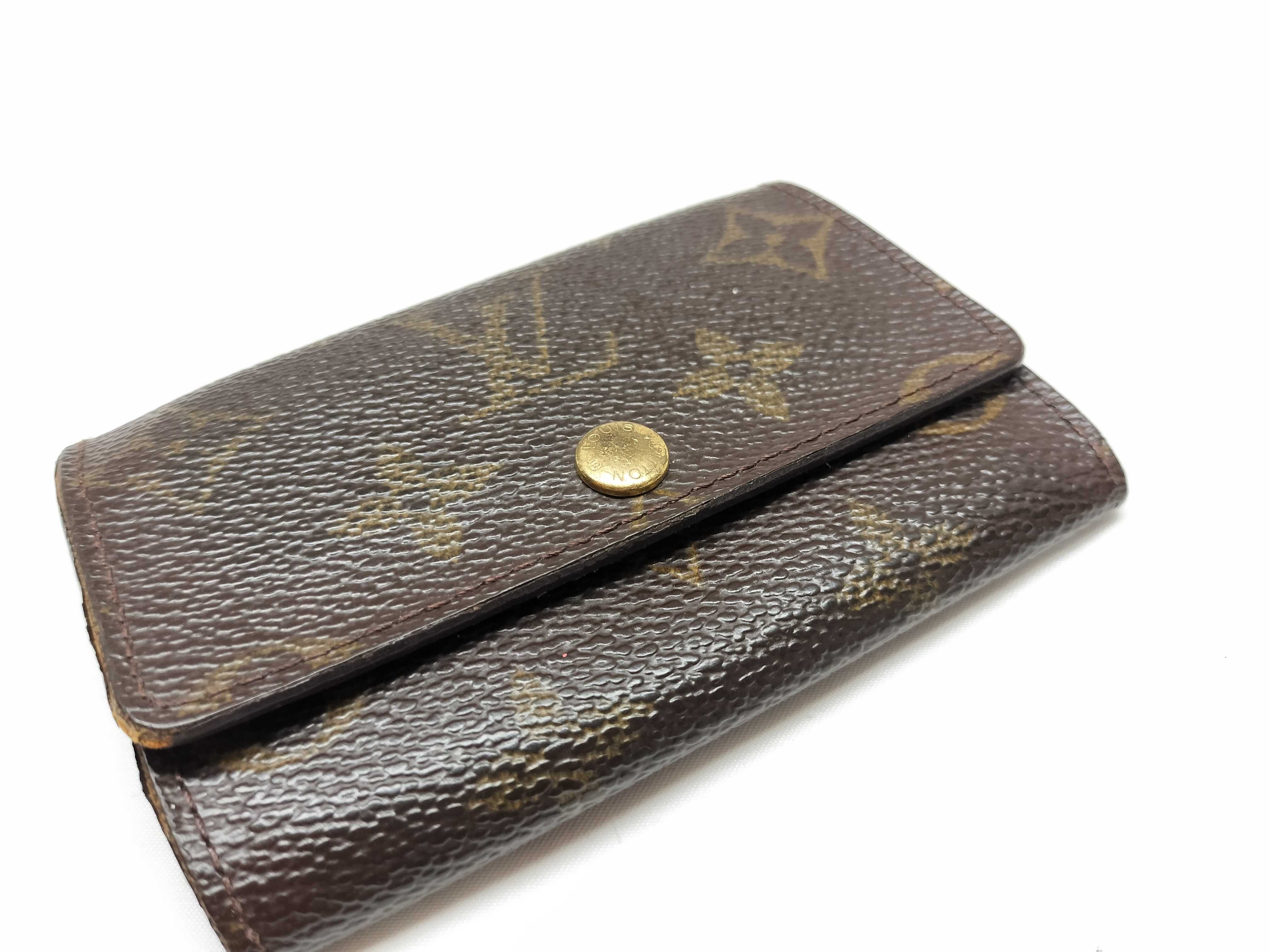 Monogram M62630 Multicles 6 Key Case — view 7