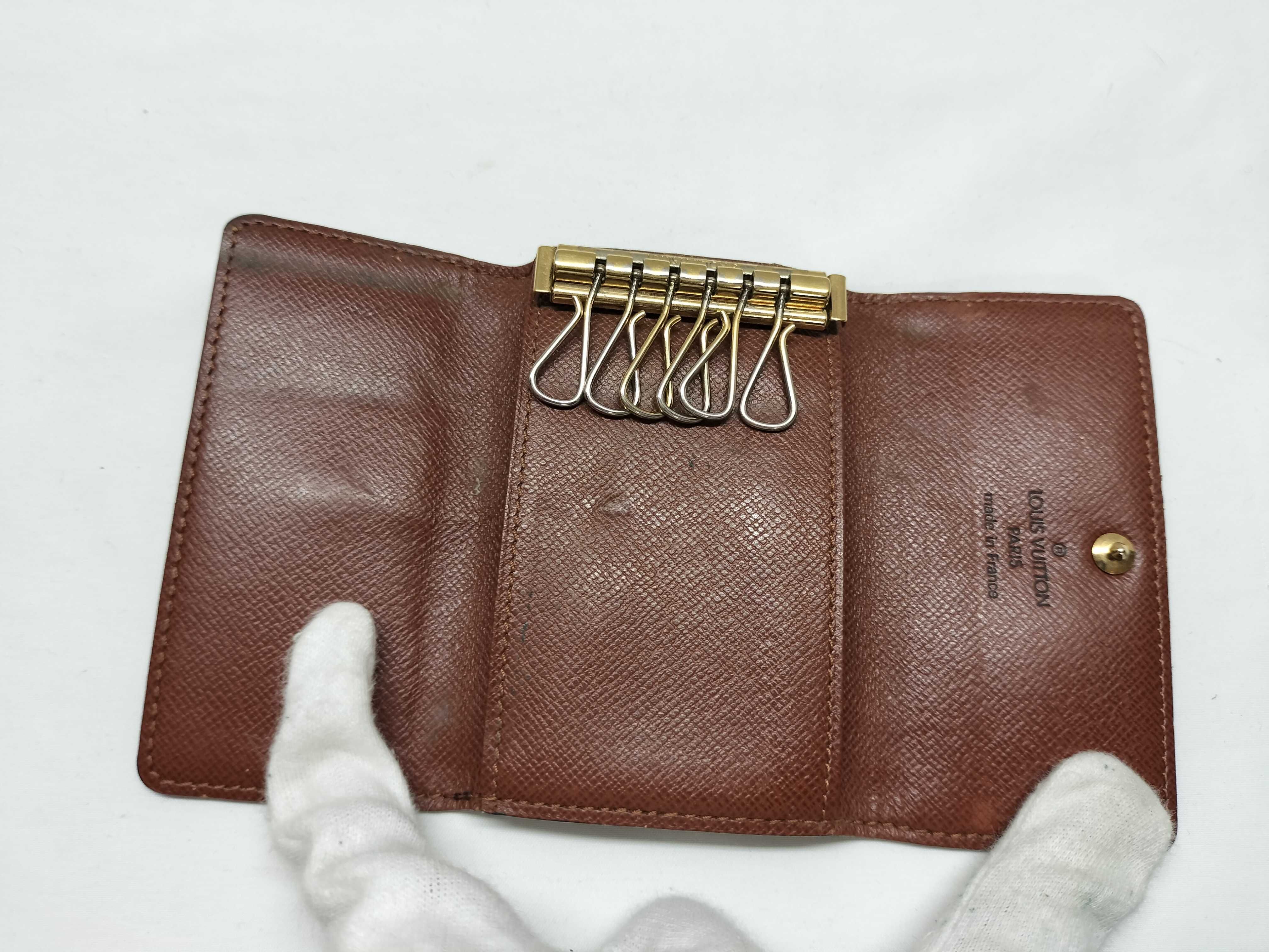Monogram M62630 Multicles 6 Key Case — view 9