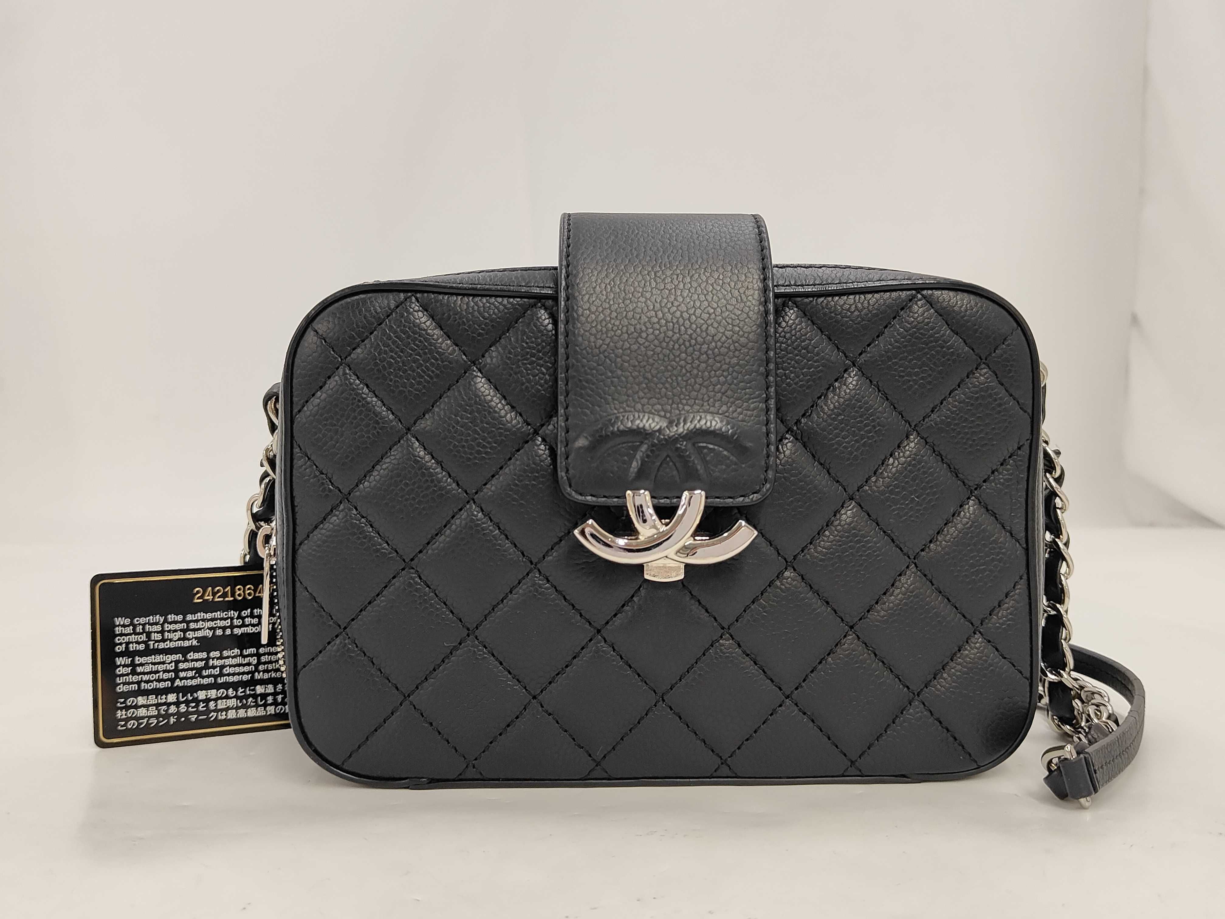Half Coco Matelassé Caviar Skin Camera Bag Shoulder Bag