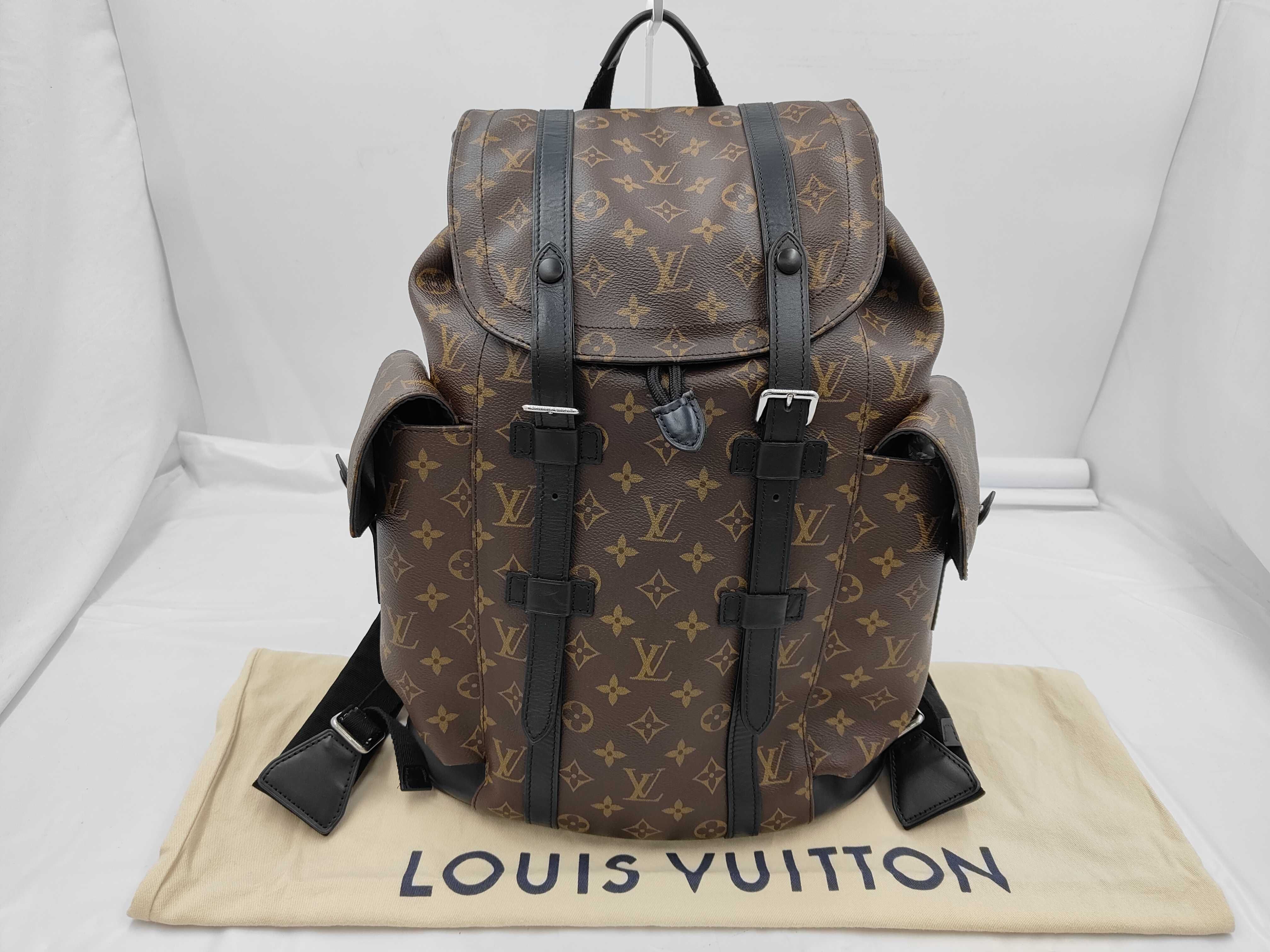 M43735 Christopher Backpack