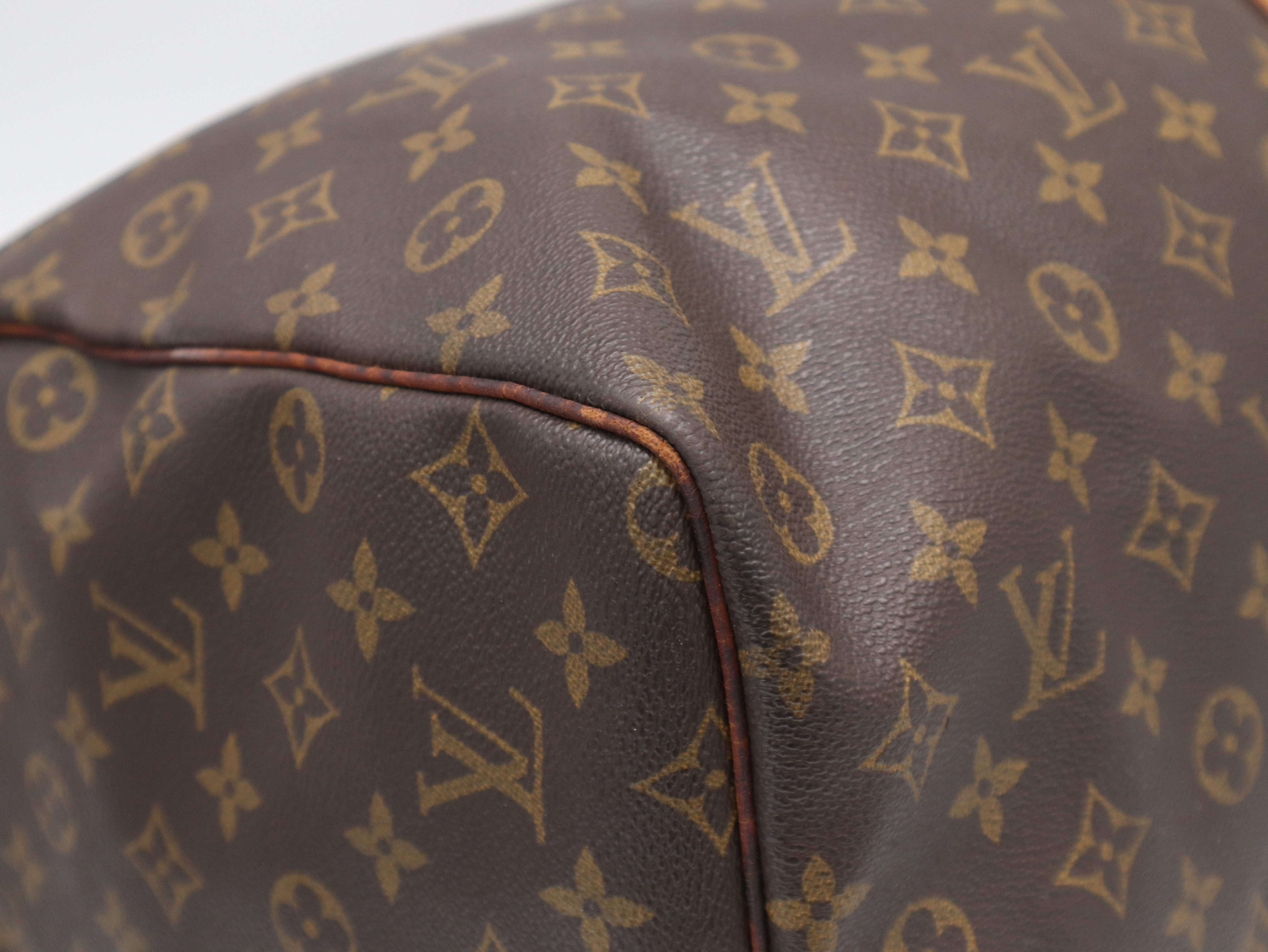 M41422 Monogram Keepall 60 Boston Bag — view 9