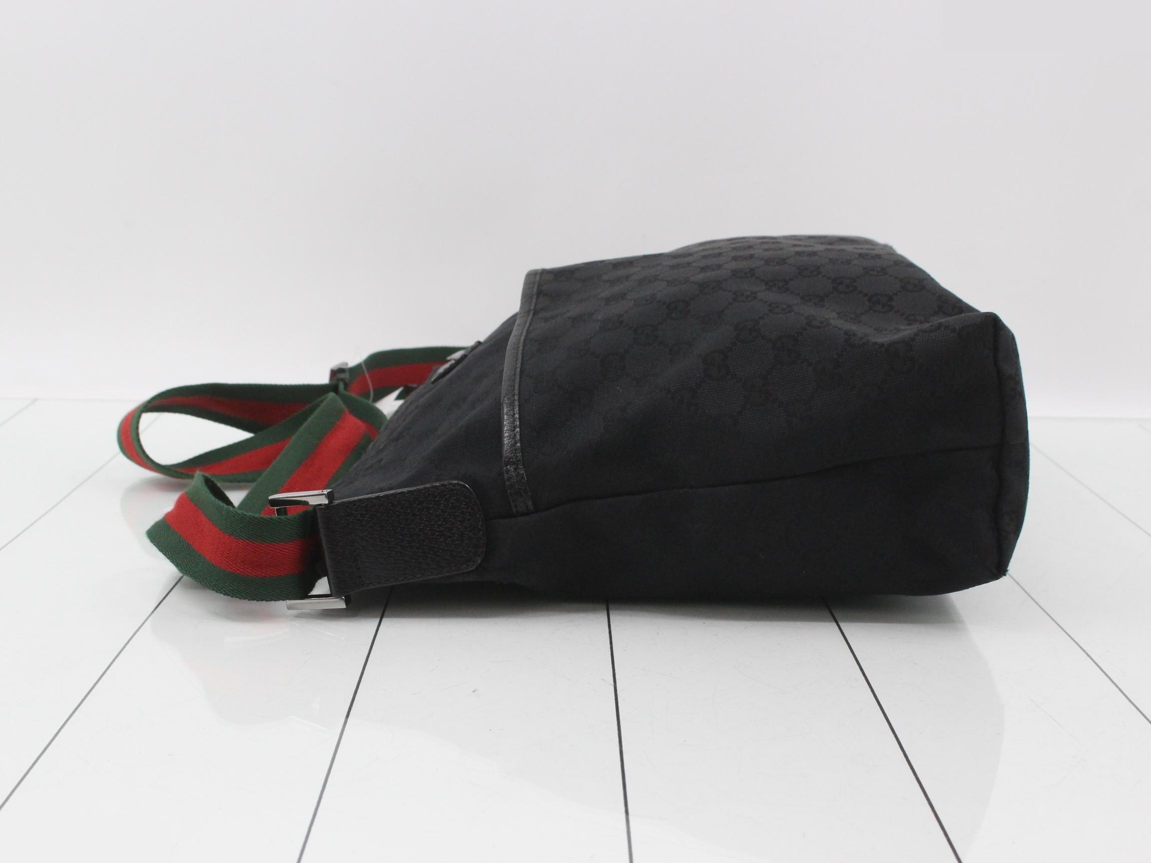 canvas shoulder bag, black, 189751, 213048 — view 4