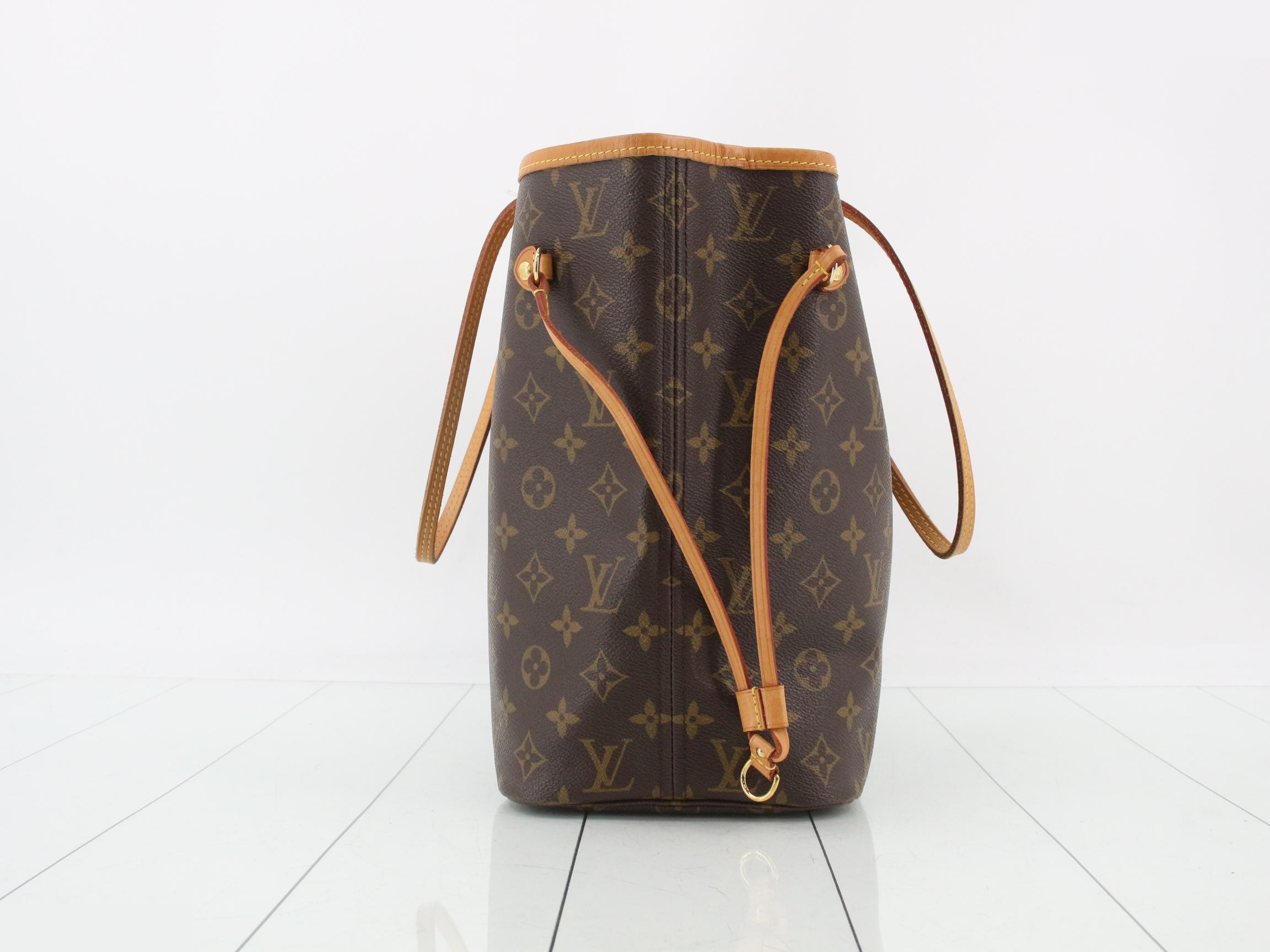Neverfull MM Fuchsia — view 4