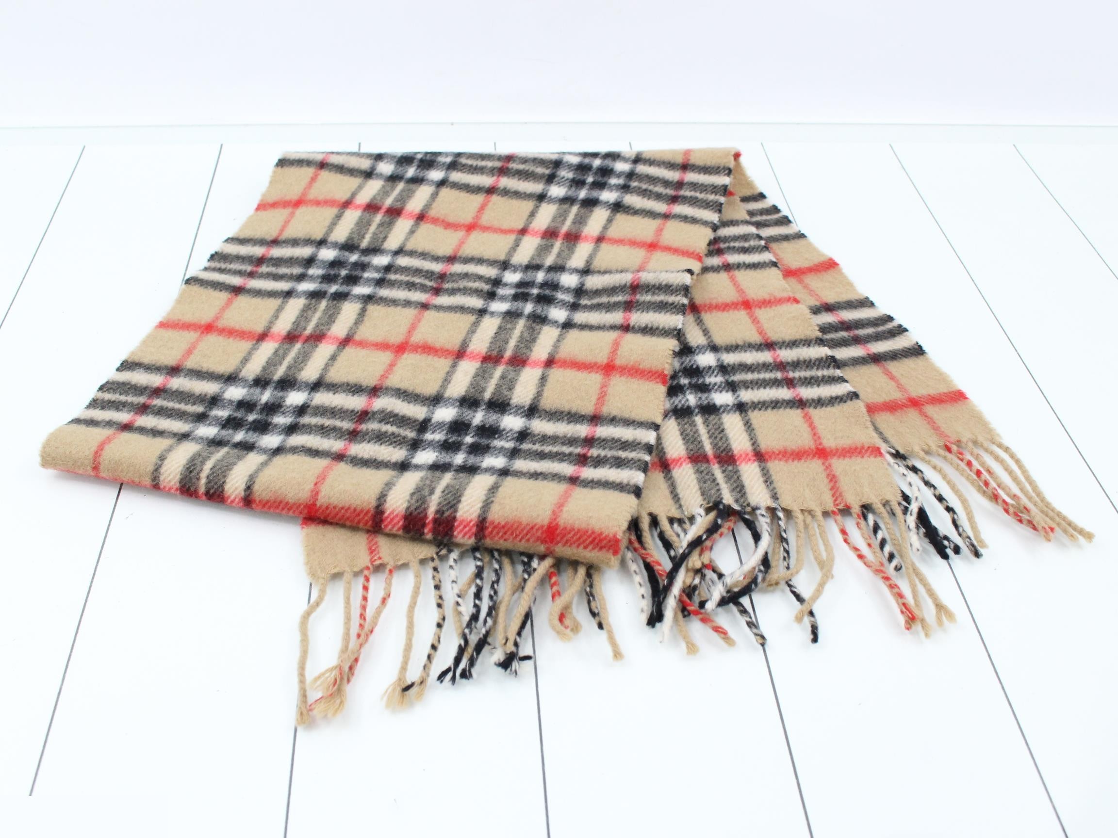 Other lines: Small items, accessories, and scarves — view 3