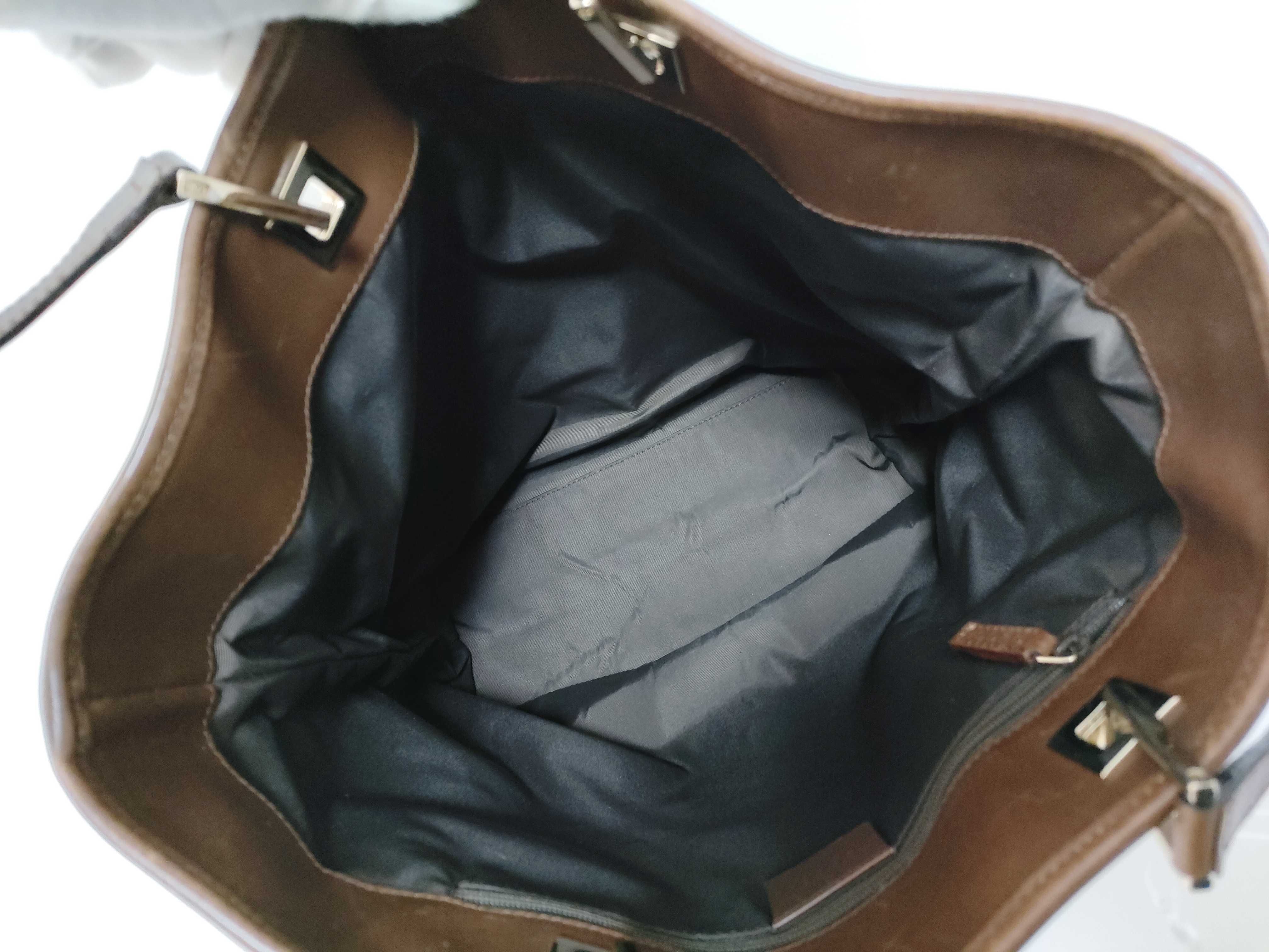 GG Canvas Tote Bag — view 10