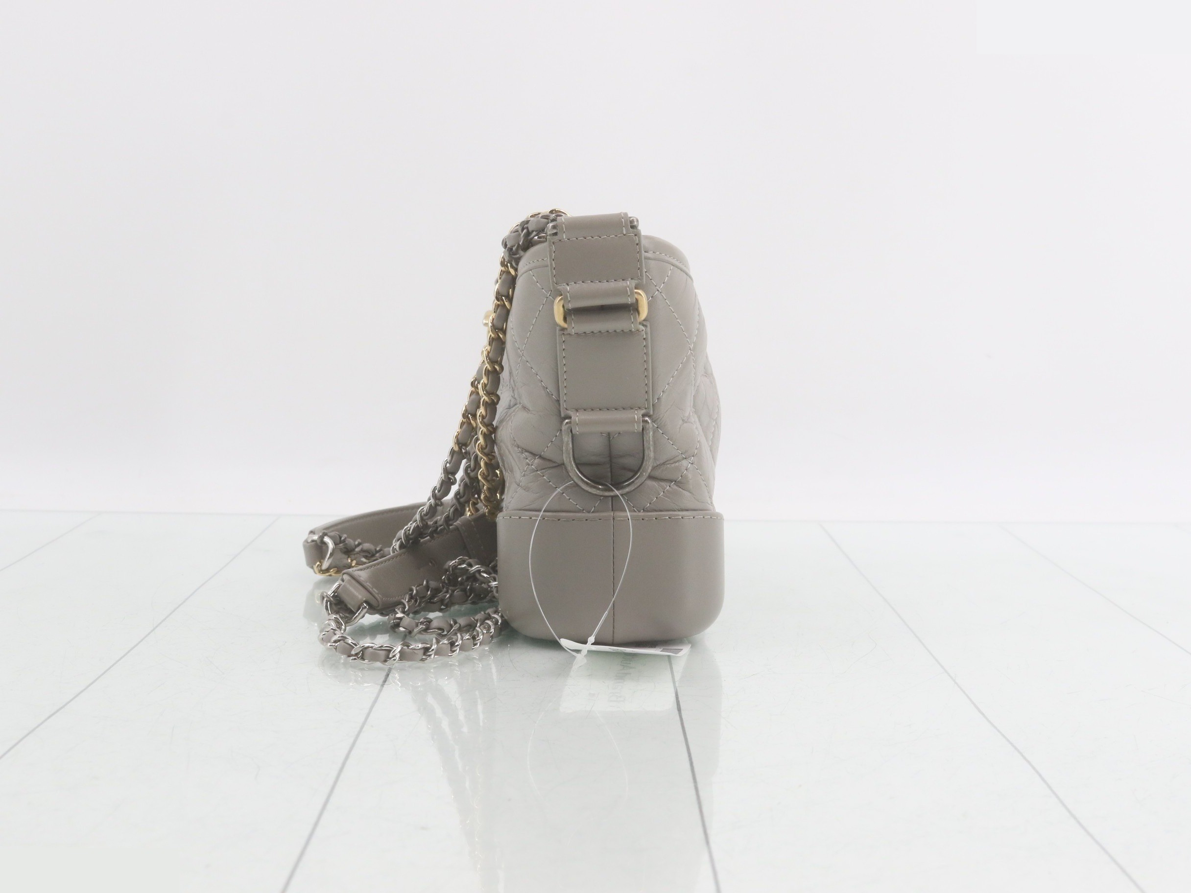 Matelassé (bag) - Shoulder bag — view 3