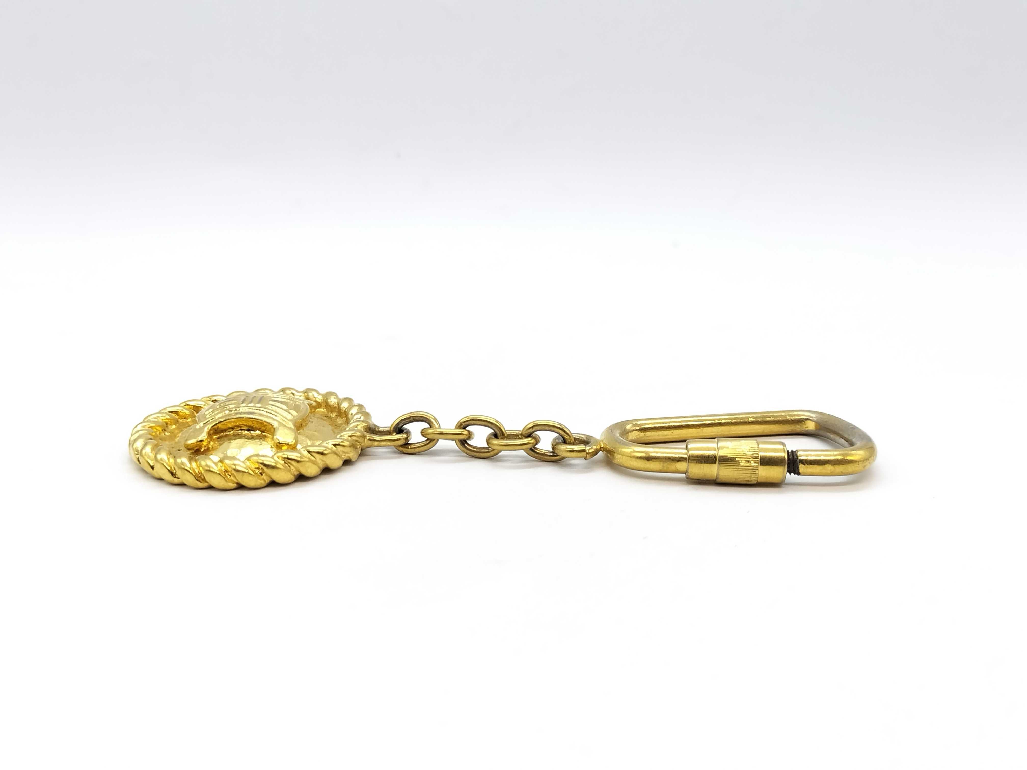 Triomphe Charm Keychain Key Case — view 2