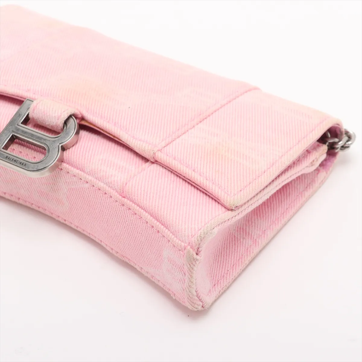 Hourglass XS Canvas x Leather Chain Wallet Pink 714123 — view 3