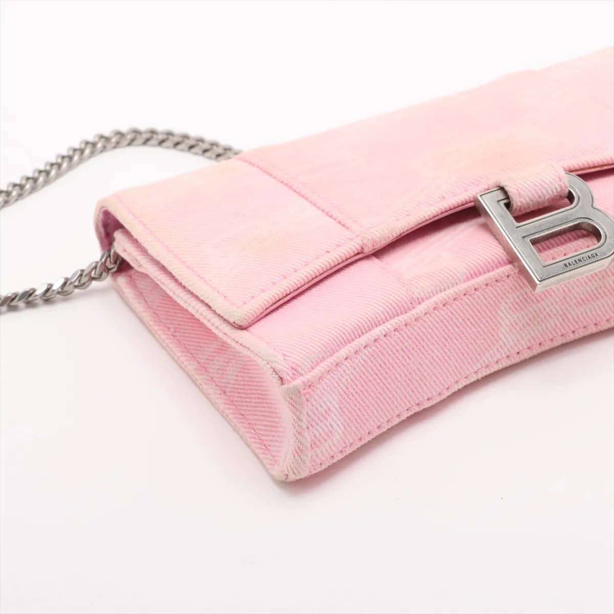 Hourglass XS Canvas x Leather Chain Wallet Pink 714123 — view 4