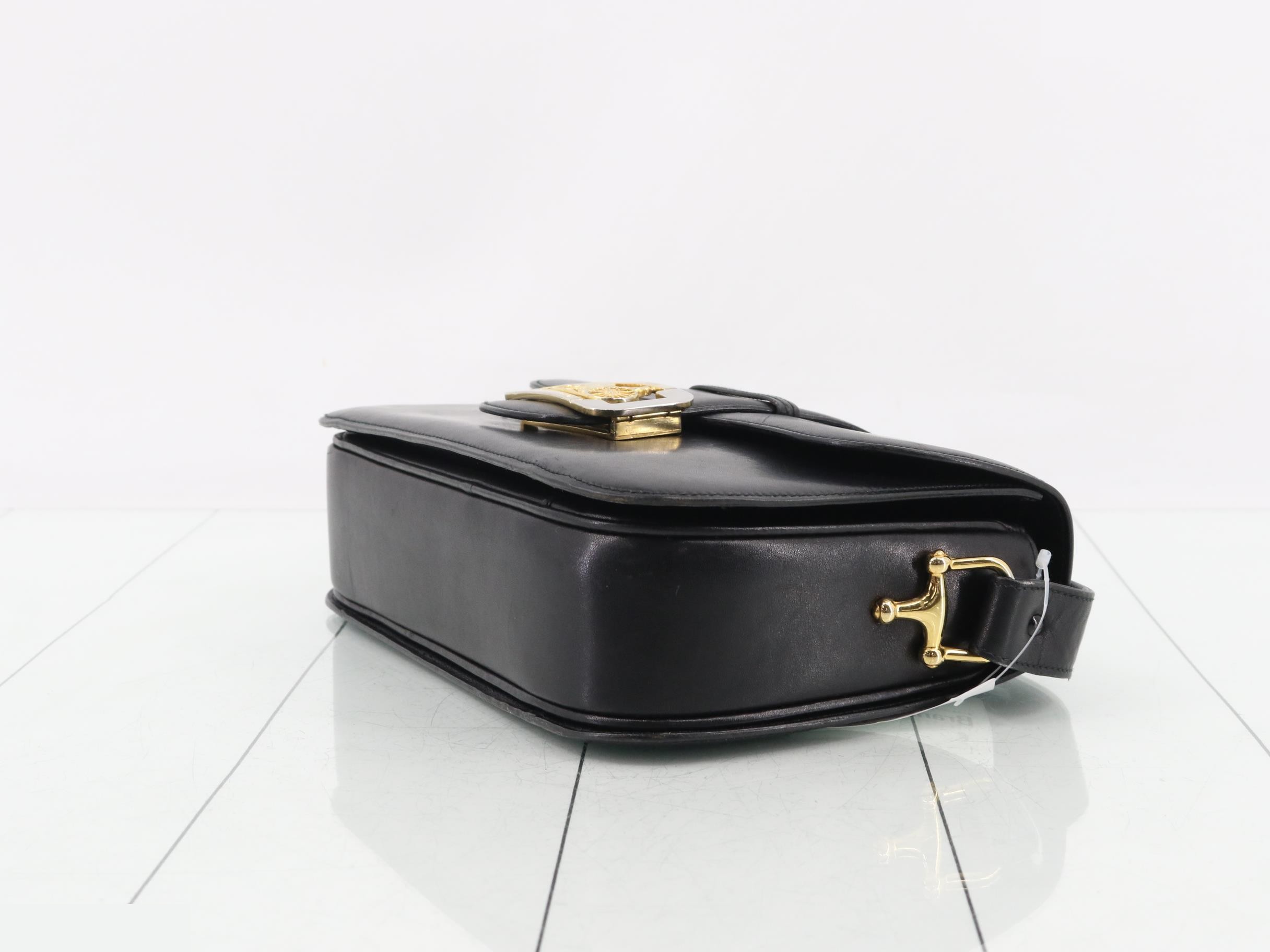 Other lines: Bags/Shoulder bags, Leather, Black — view 6