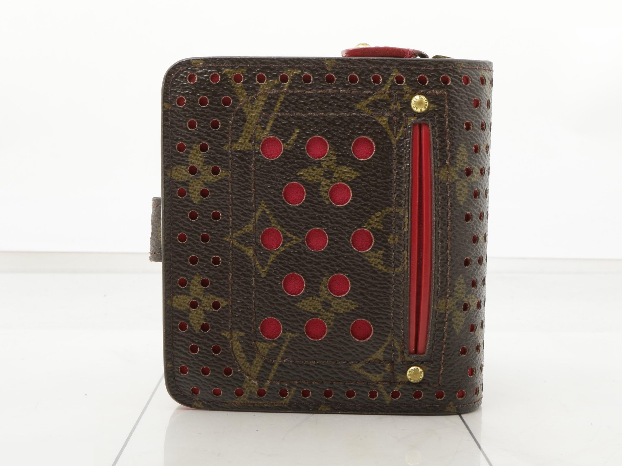Monogram wallet — view 2