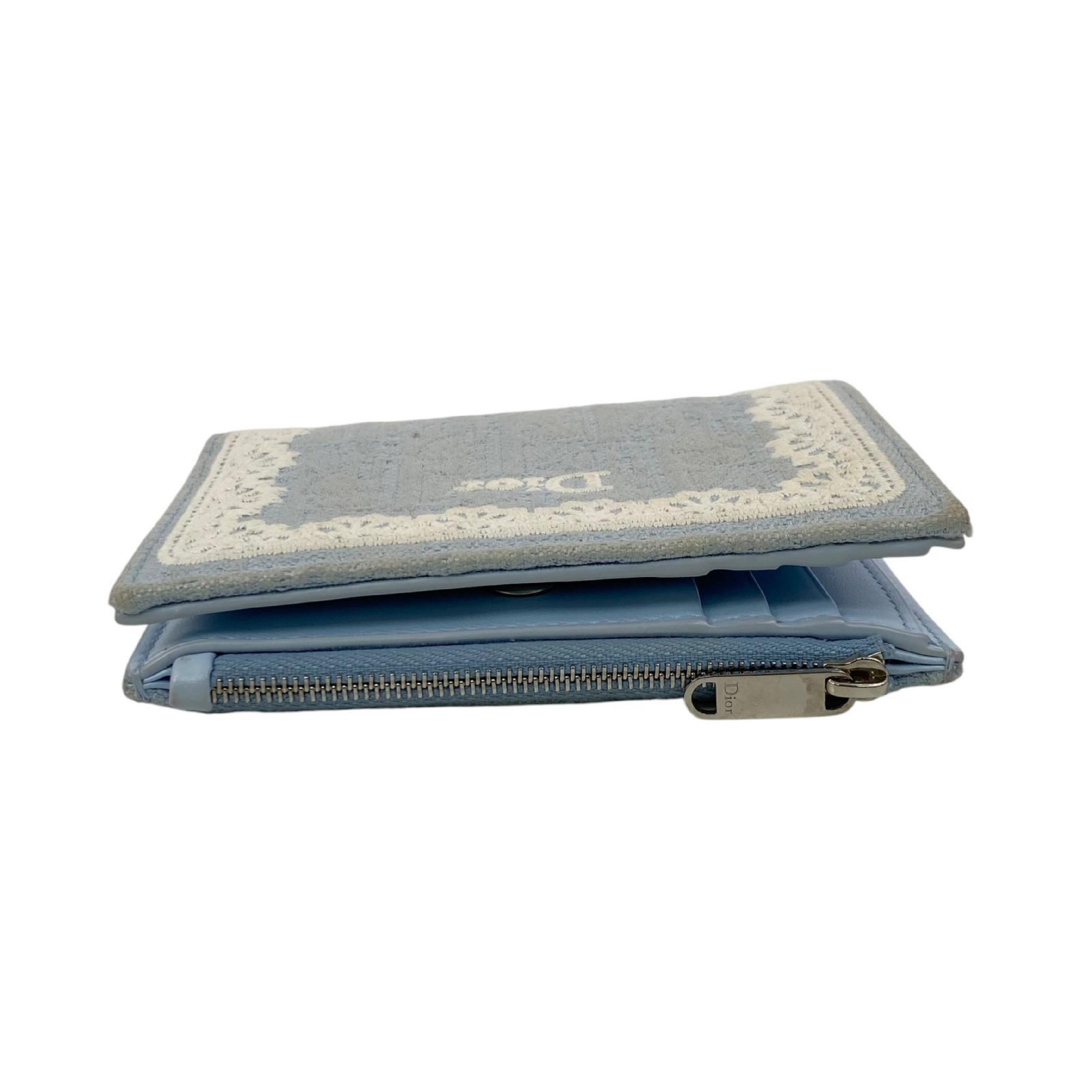 【*Shipped from: Hong Kong*】Dior Light Blue Canvas Oblique Dahlia Bi-fold Wallet — view 4