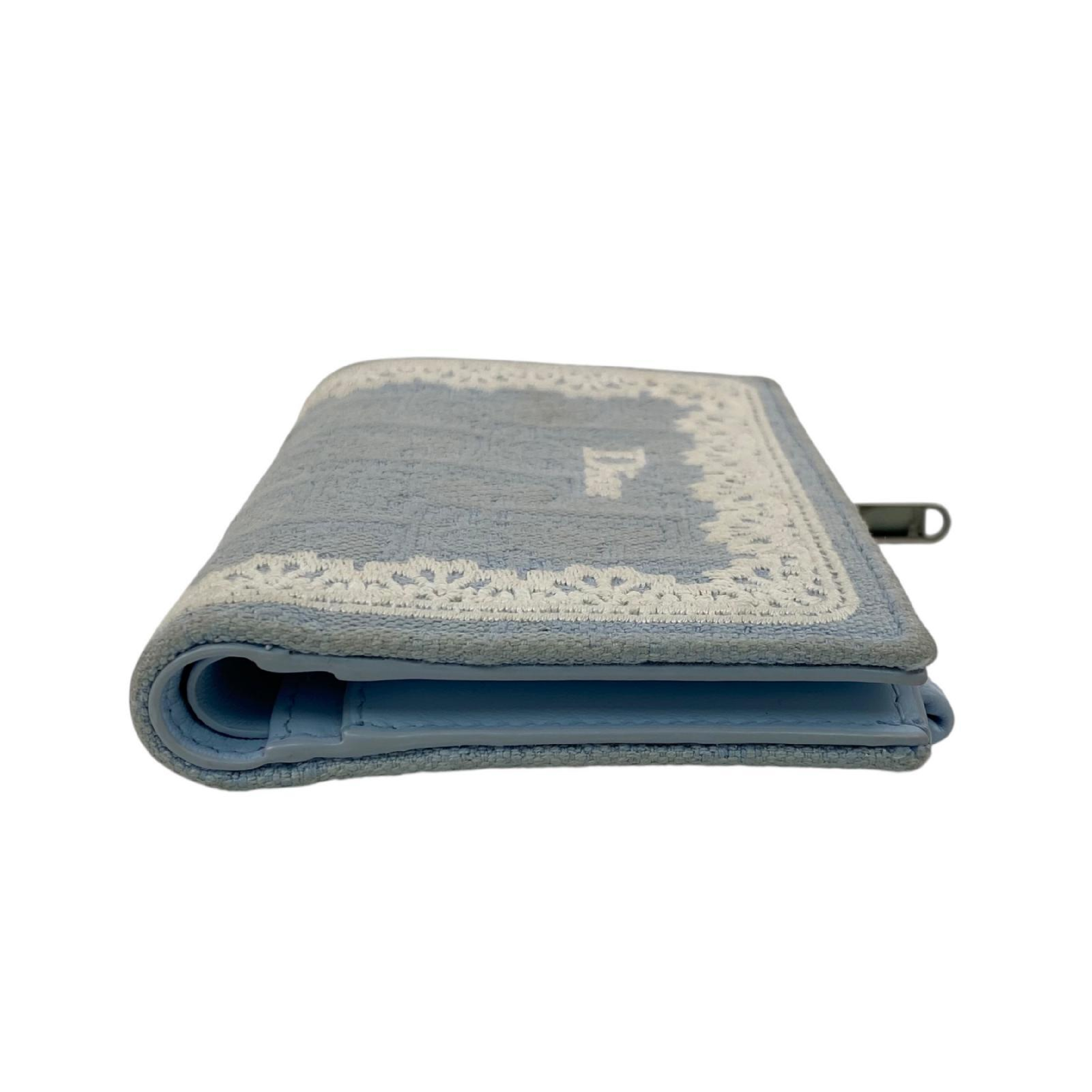 【*Shipped from: Hong Kong*】Dior Light Blue Canvas Oblique Dahlia Bi-fold Wallet — view 5