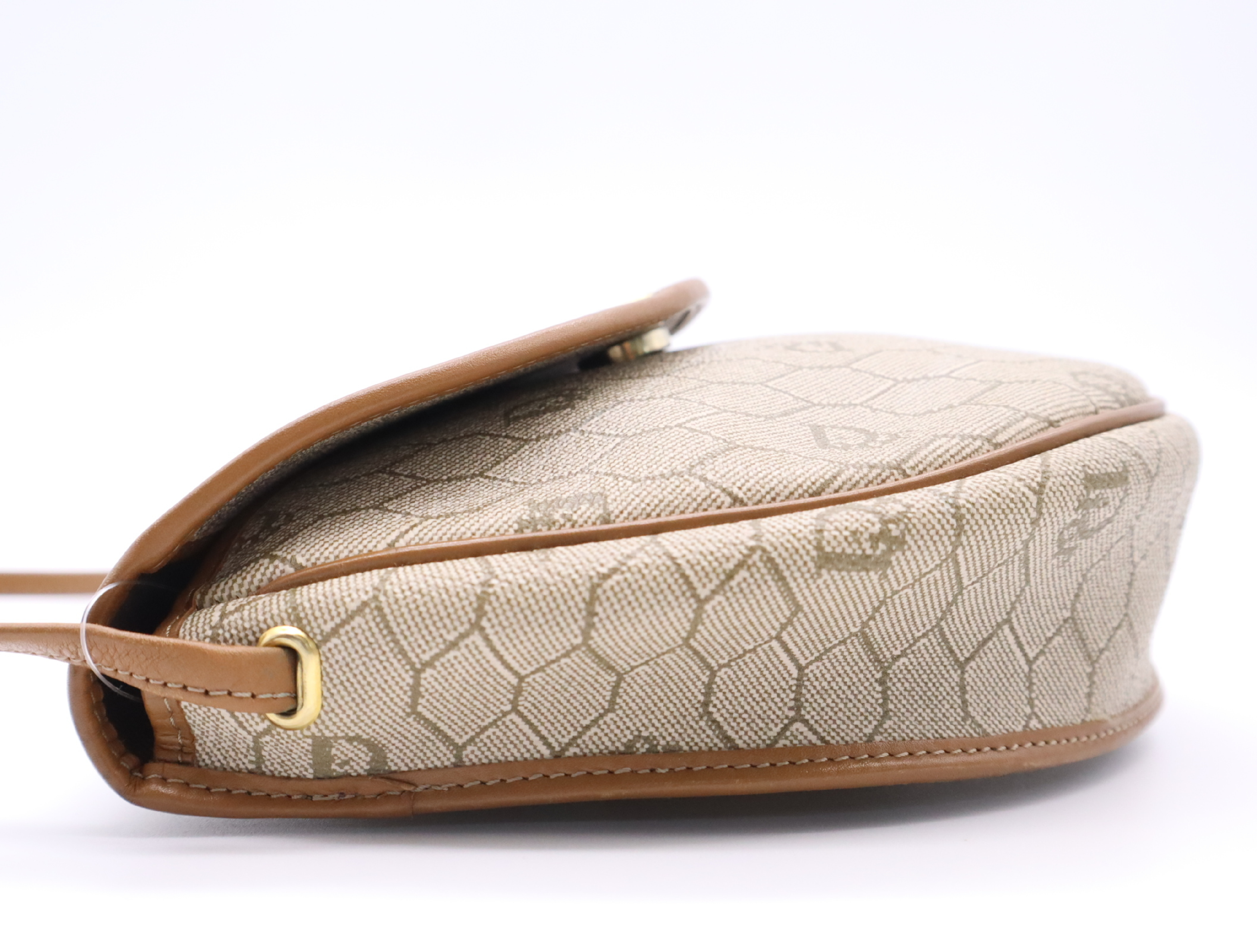 PVC Honeycomb Beige Shoulder Bag — view 3