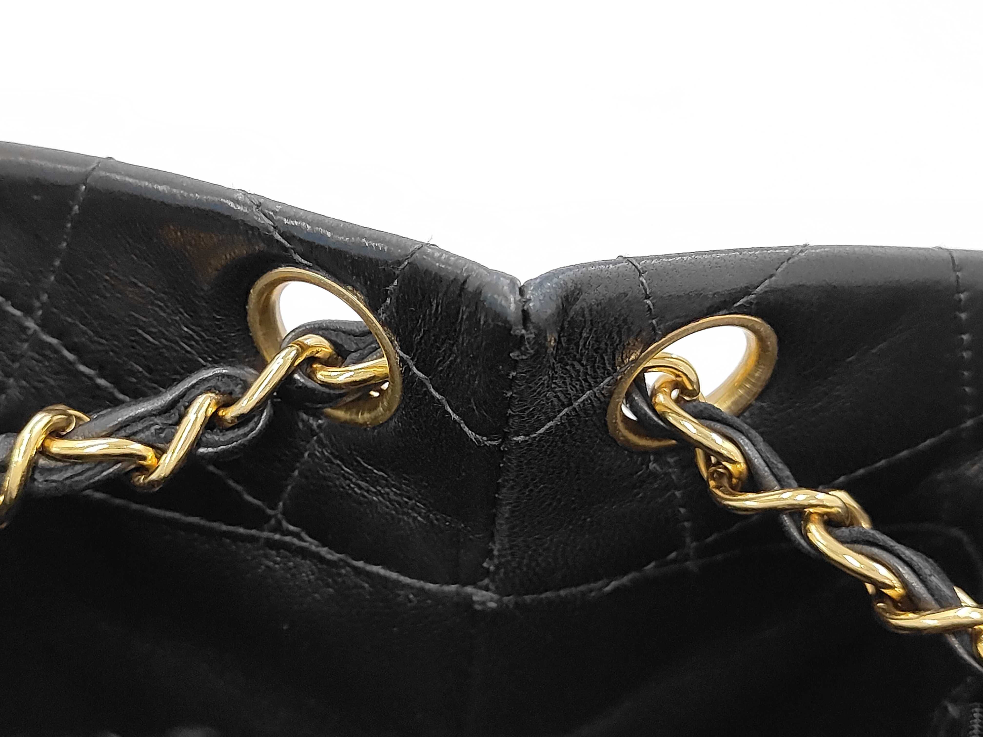 Matelasse Chain Tote Leather Tote Bag — view 10