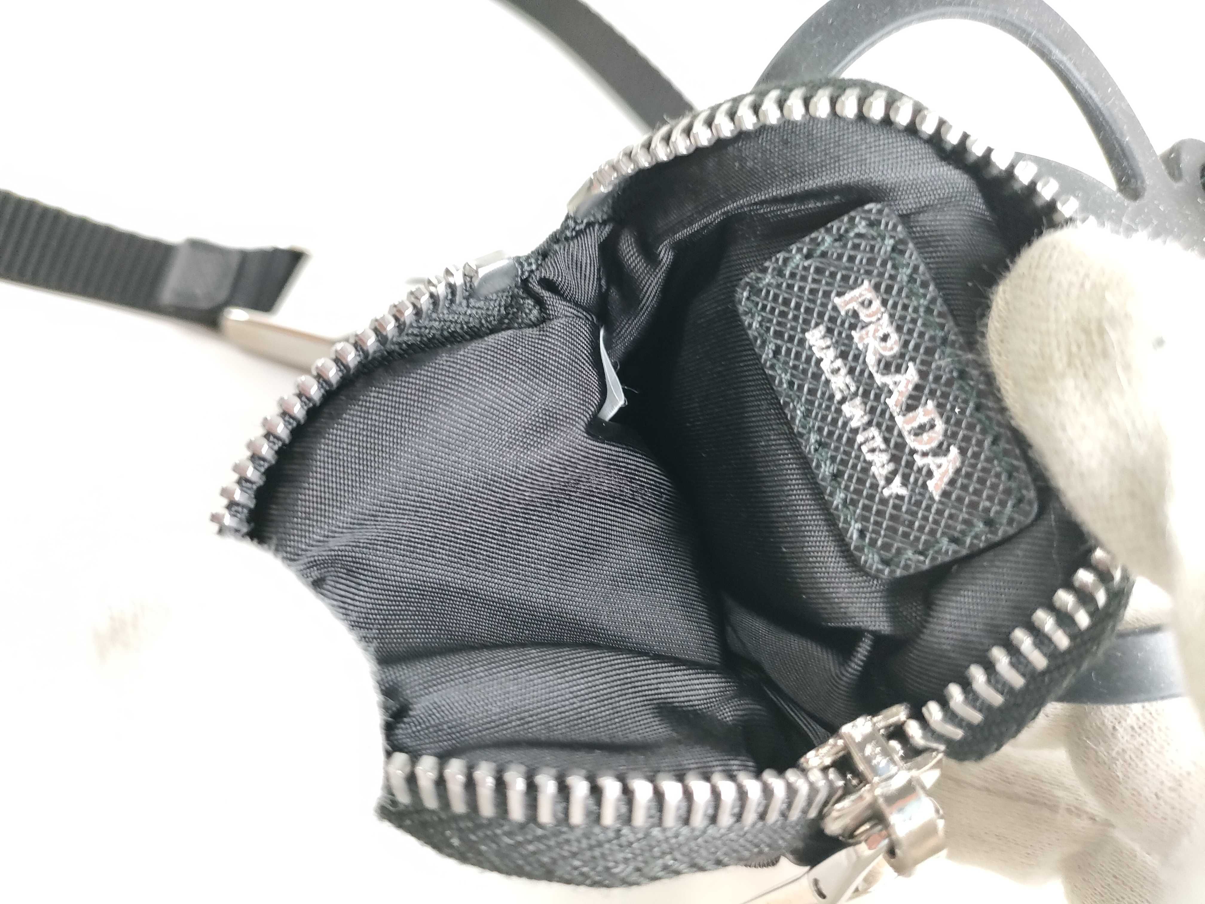 Nylon Plate Logo Smartphone Shoulder Bag, Phone Case, Nylon, Black Shoulder Bag — view 12