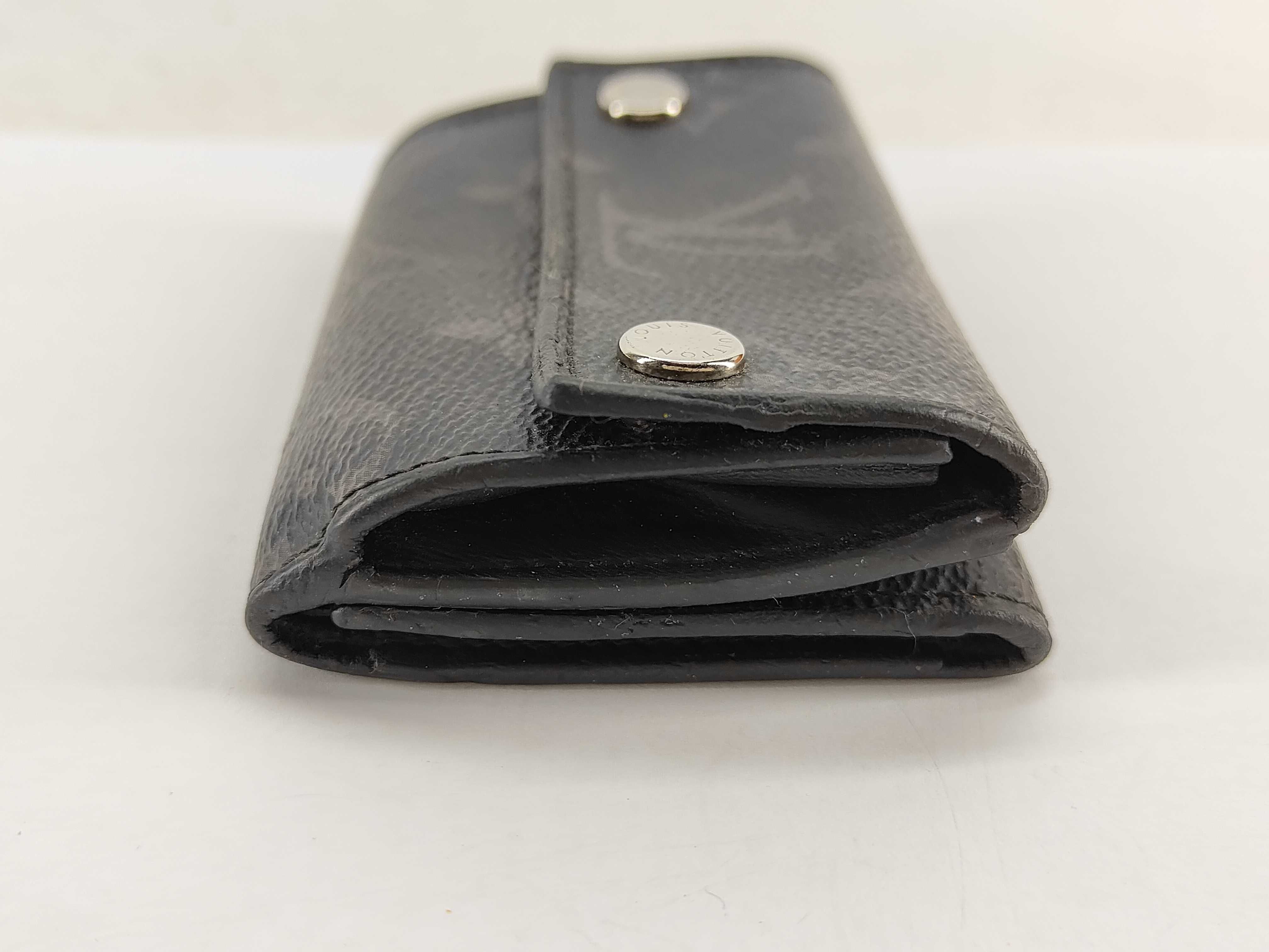 wallet — view 5