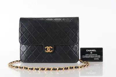 Push-Lock Lambskin Chain Shoulder Bag (Series 6)