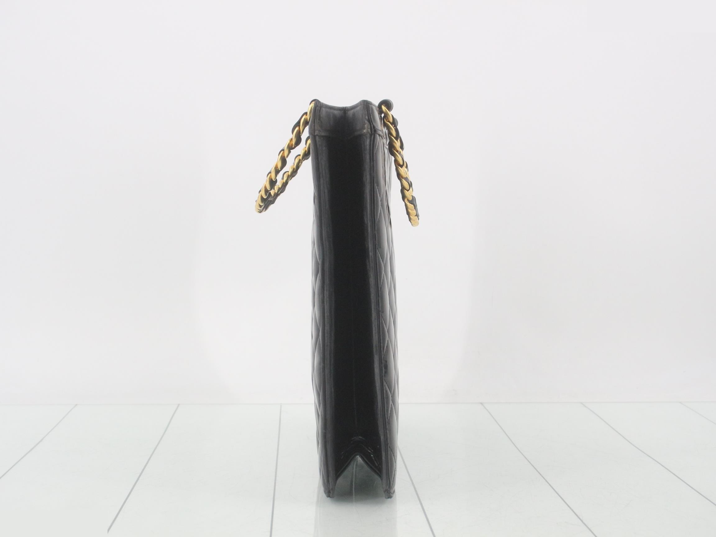 Matelassé Chain Handbag — view 3
