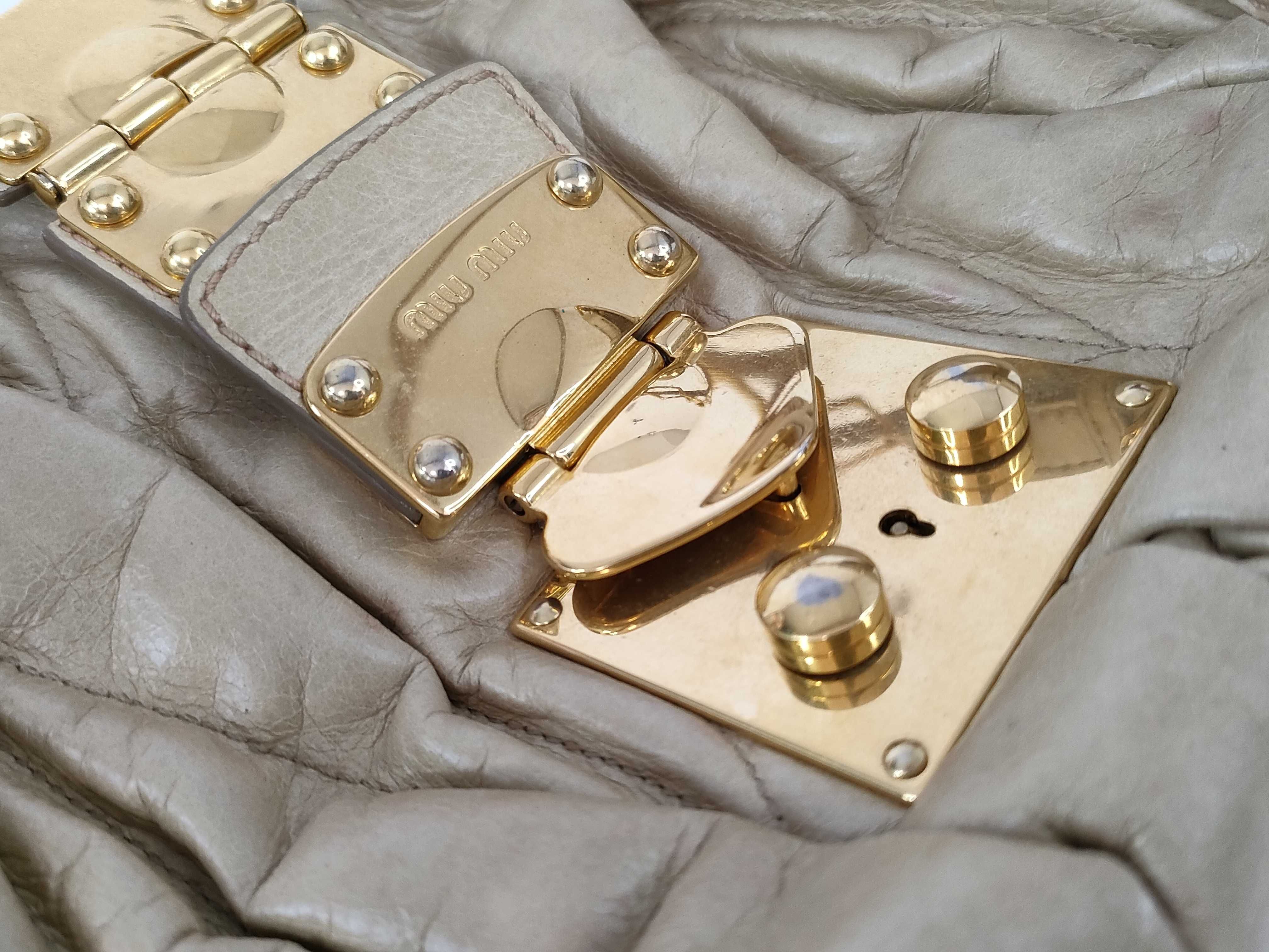 Matelassé Leather 2-Way Handbag — view 15