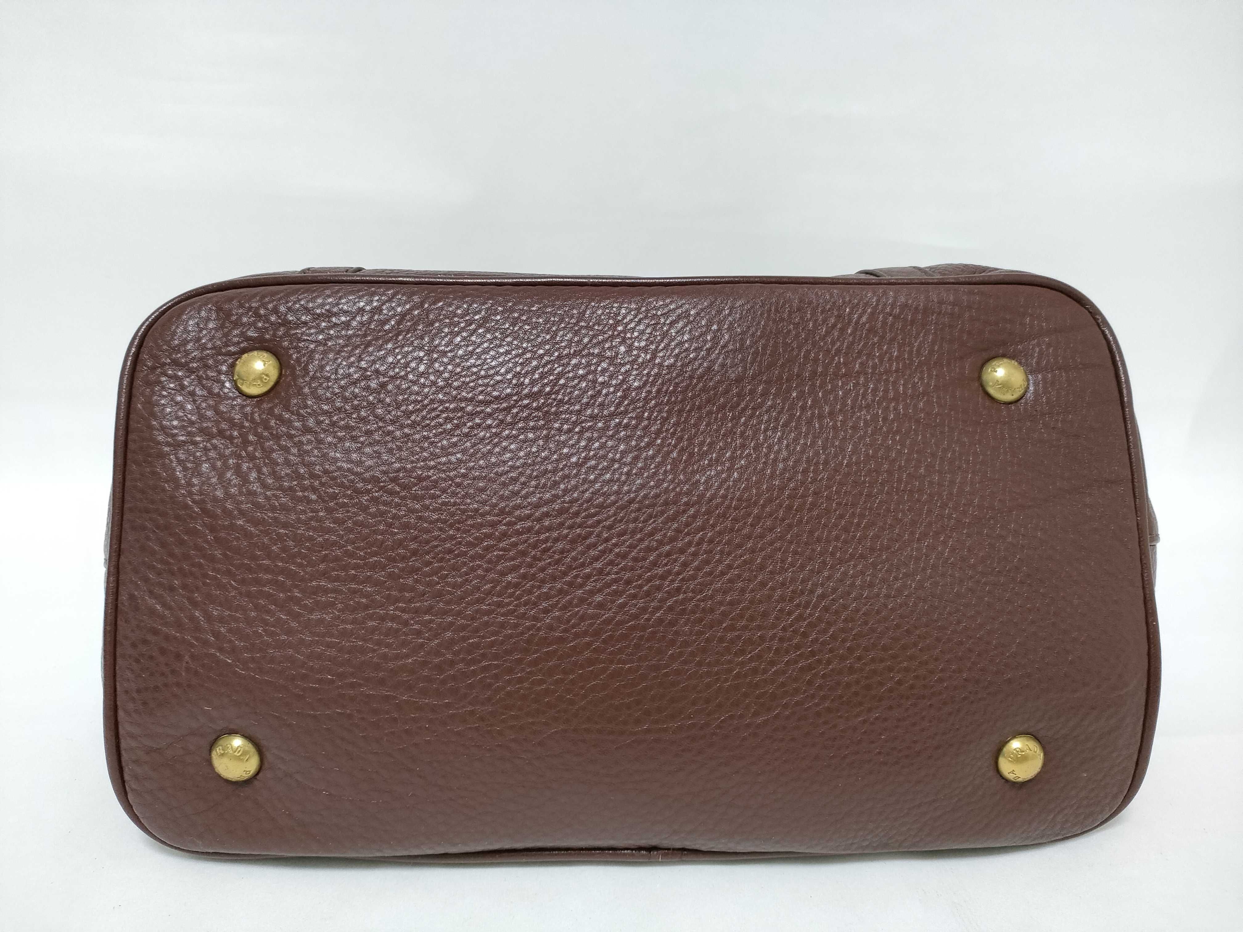 Unused, Stored Item: VITELLO DAINO 2-way Leather Handbag, Brown. — view 7