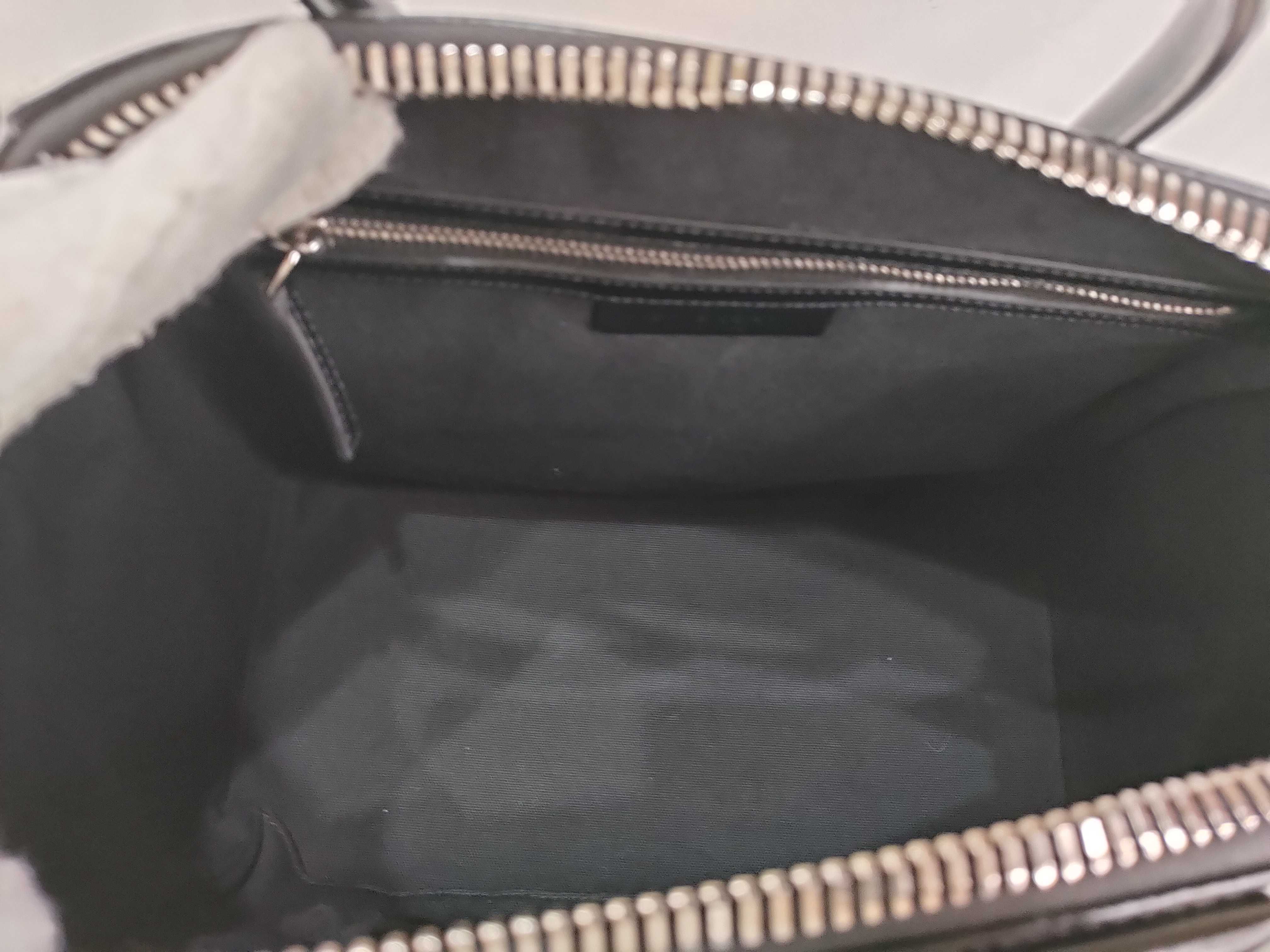 Antigona Bag Shoulder Bag — view 13