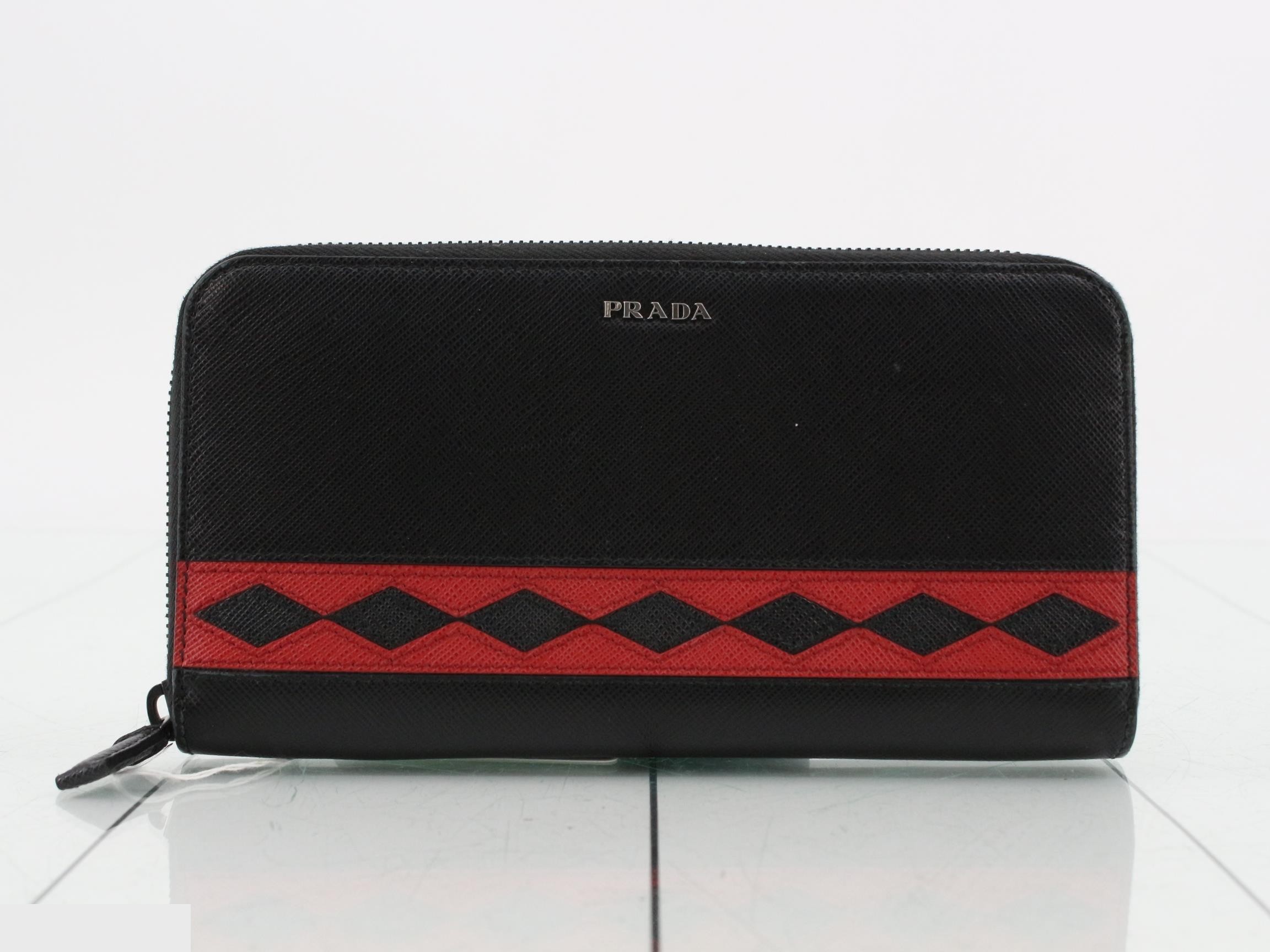 long wallet