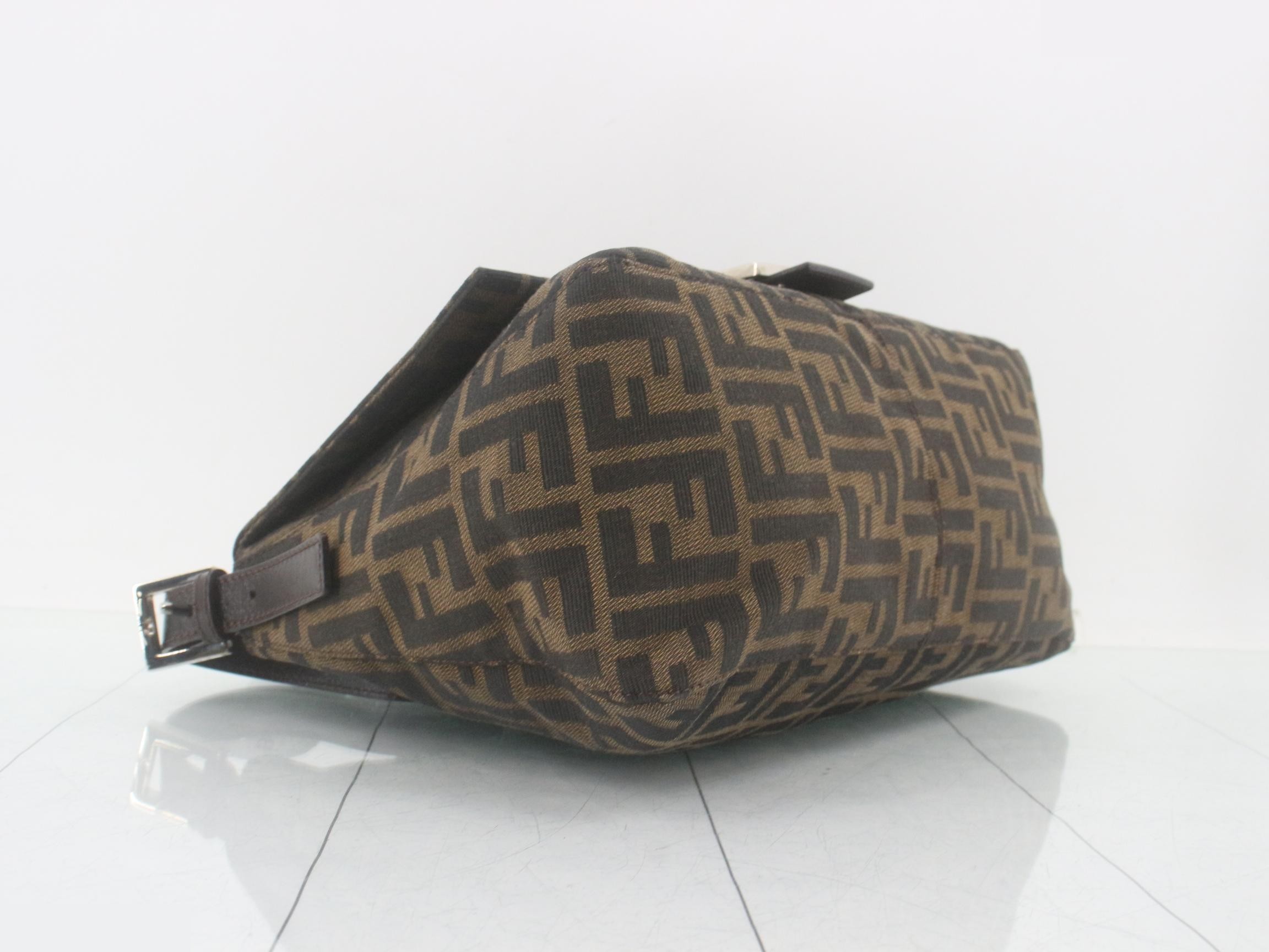 ZUCCA (Bag) - Mamma Bucket Shoulder Bag — view 5