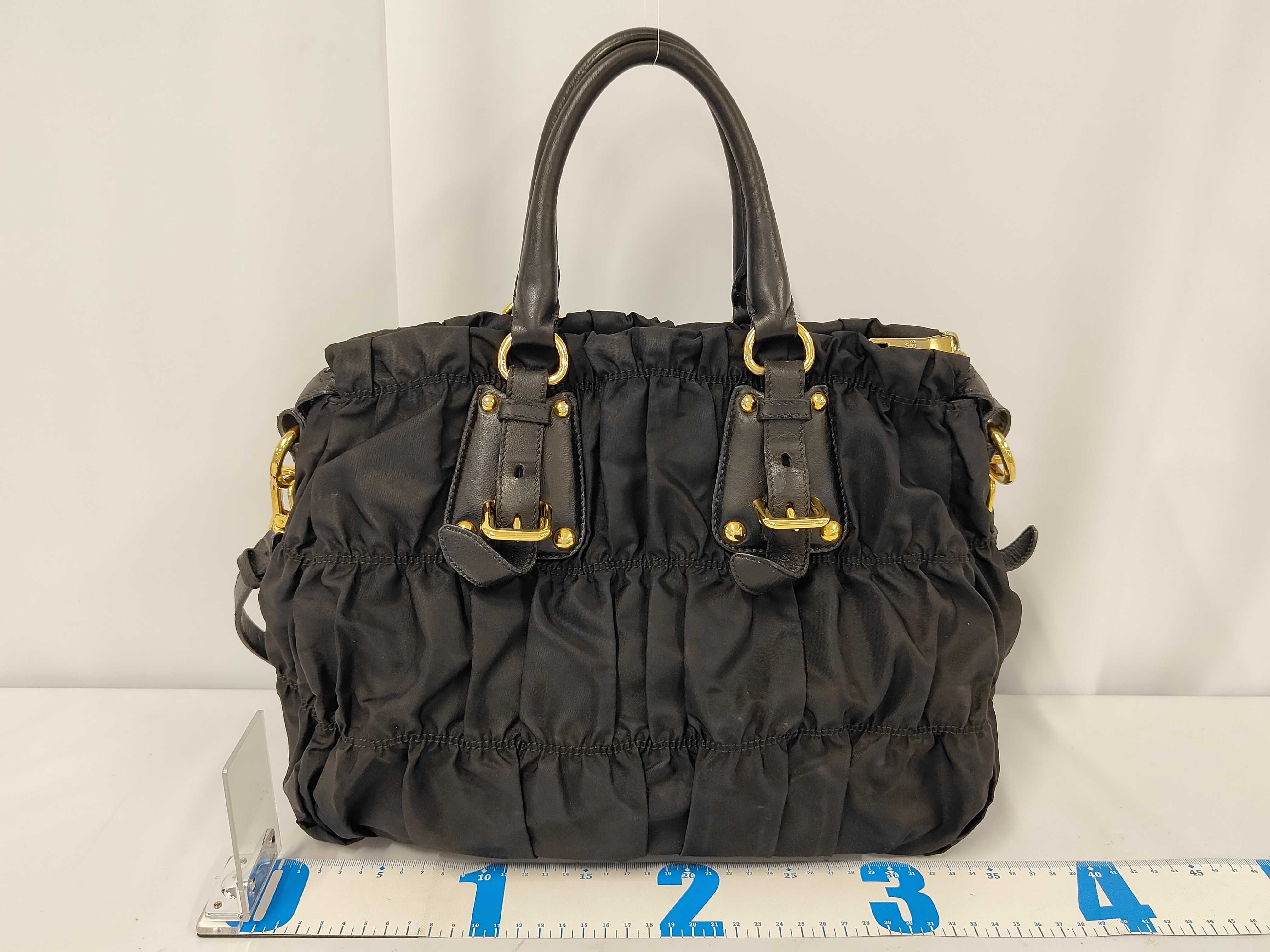 Tessuto Gaufre Shoulder Bag — view 2