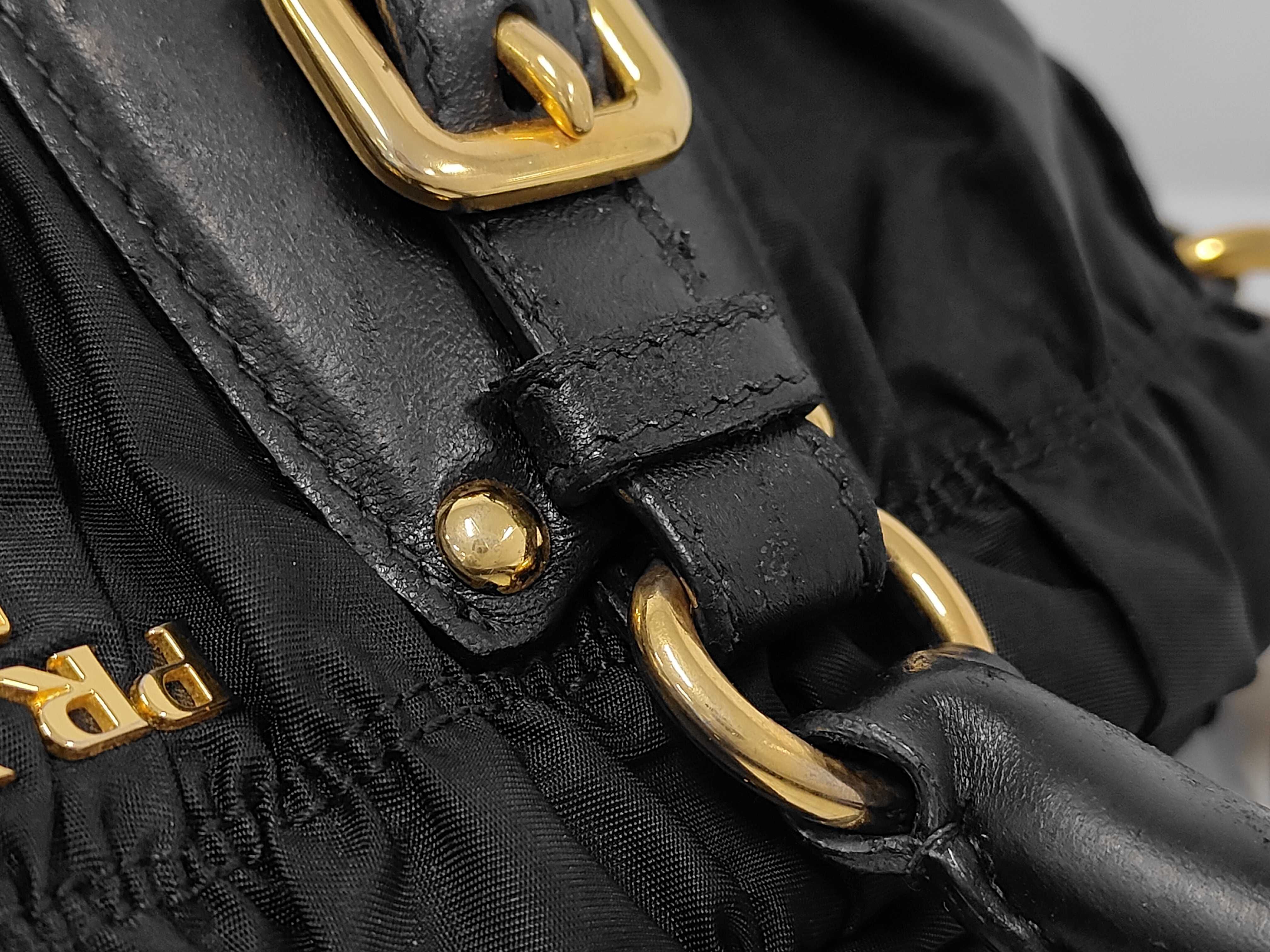 Tessuto Gaufre Shoulder Bag — view 5