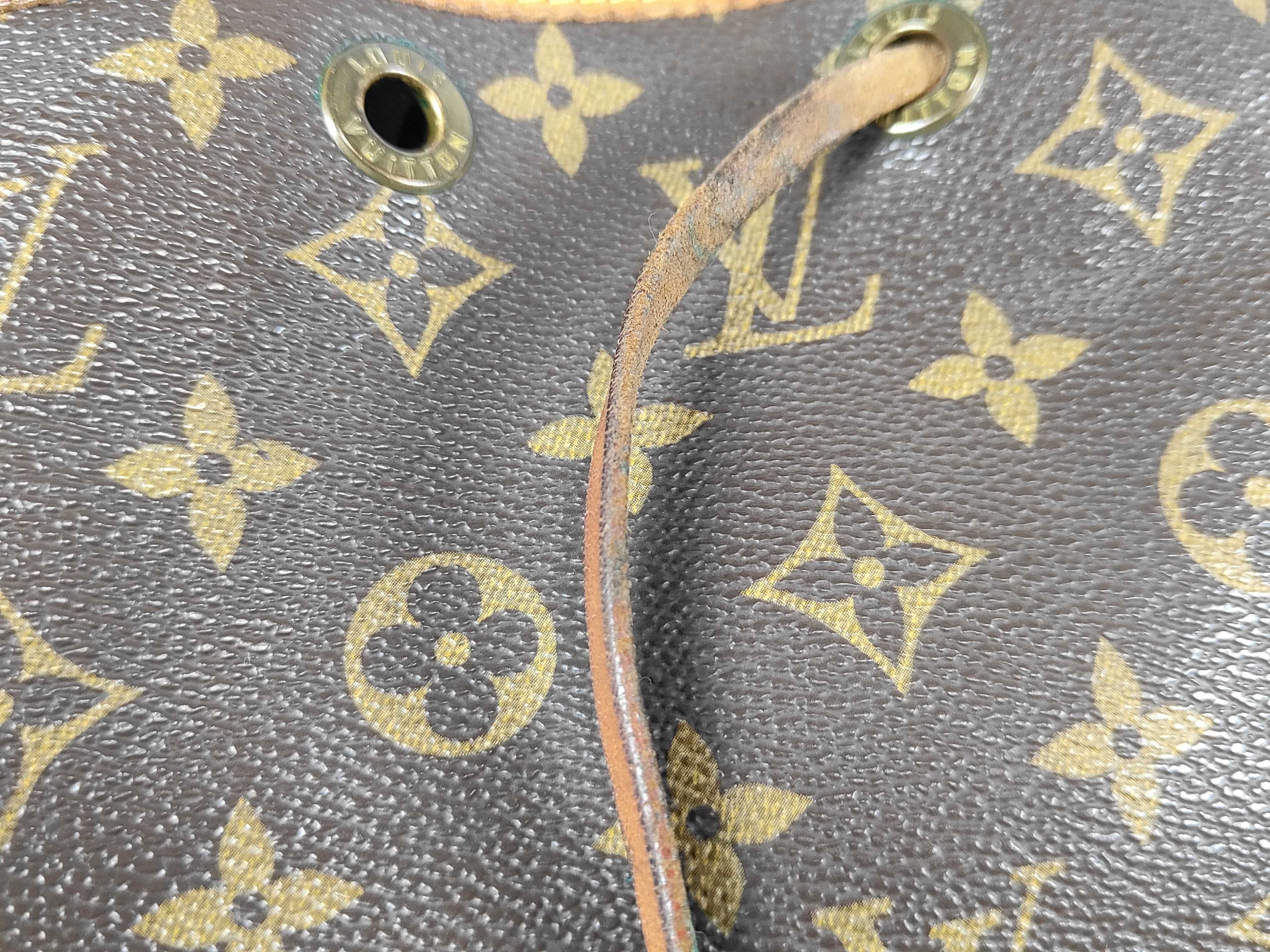 Monogram Petit Noé M42226 Shoulder Bag — view 11