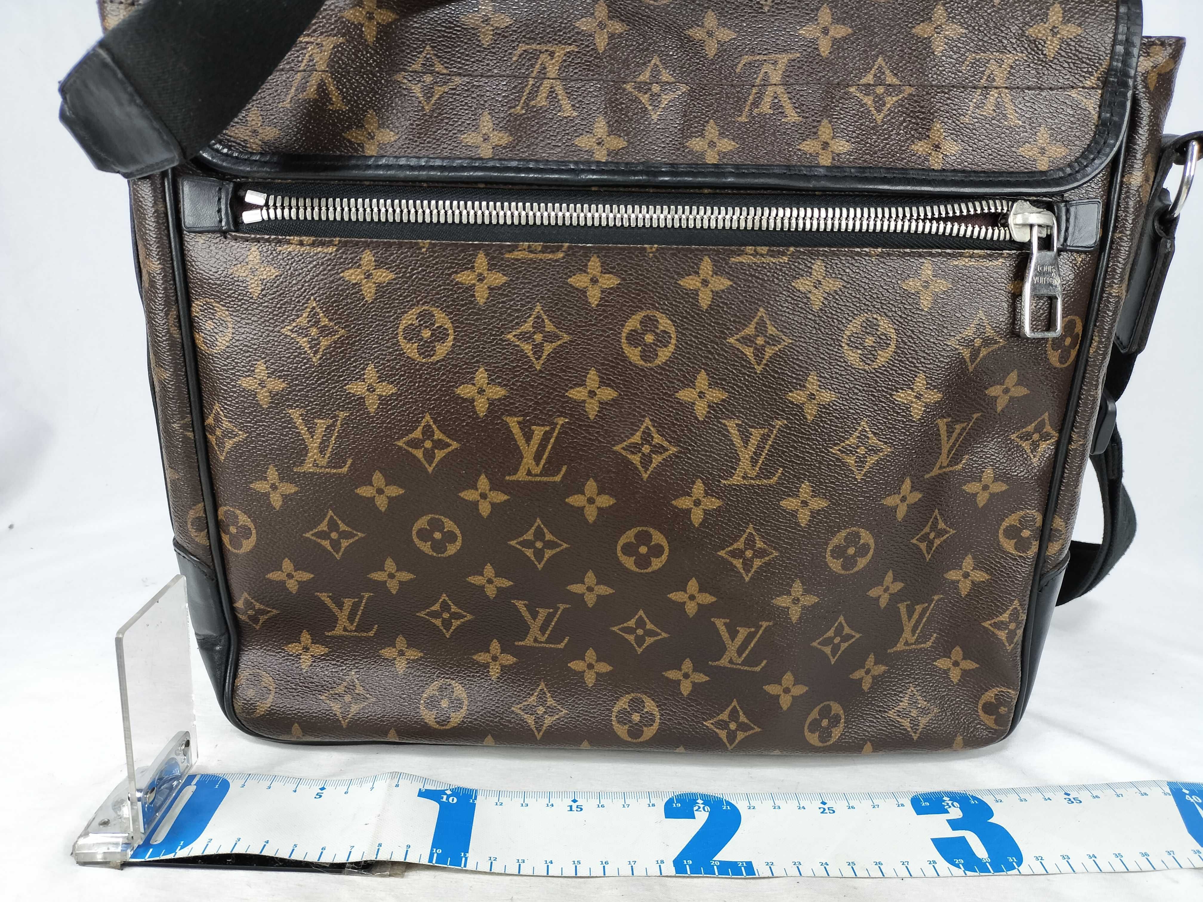 Monogram M40386 Monogram Macassar Bass GM Shoulder Bag — view 2
