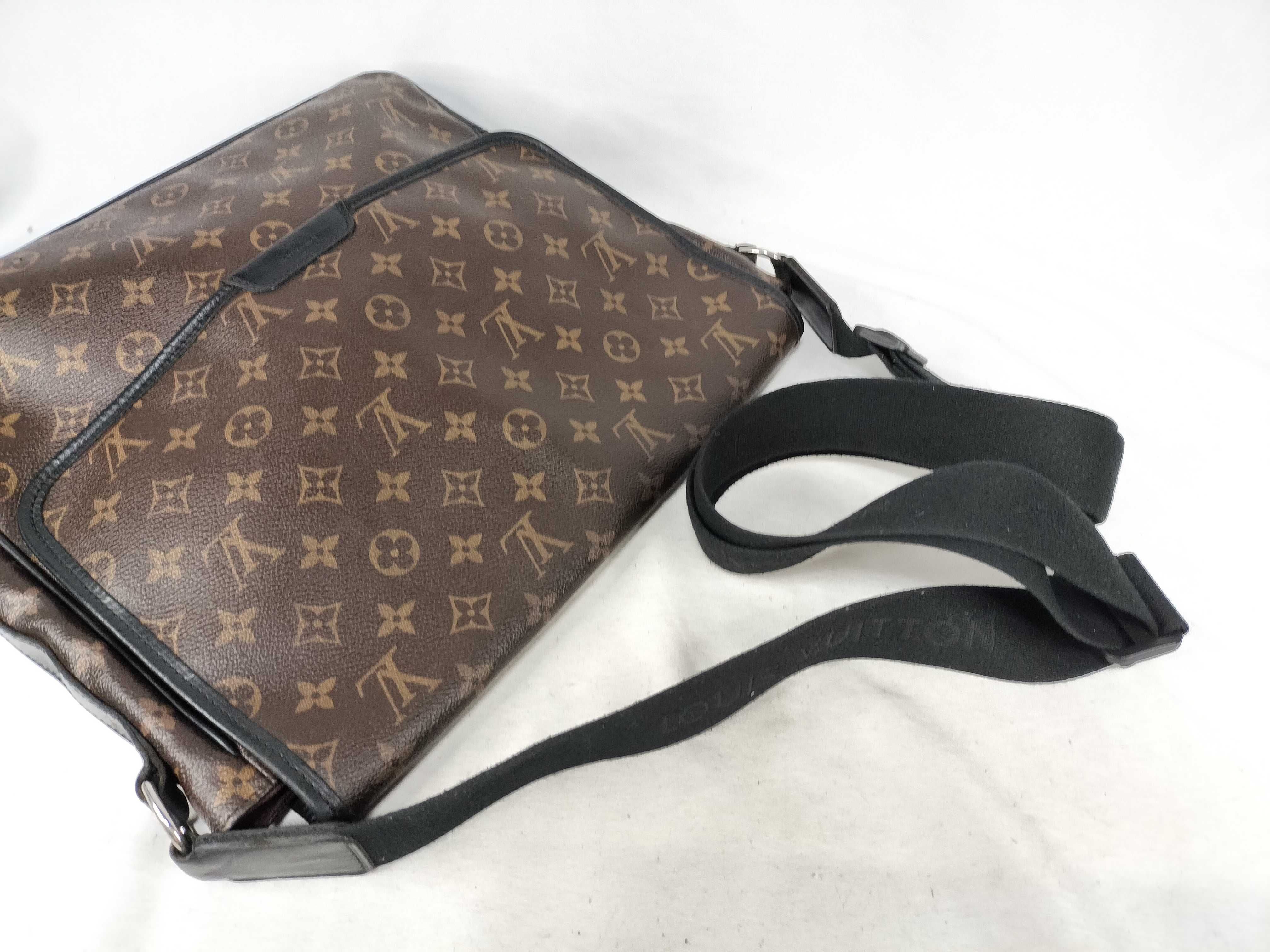 Monogram M40386 Monogram Macassar Bass GM Shoulder Bag — view 3