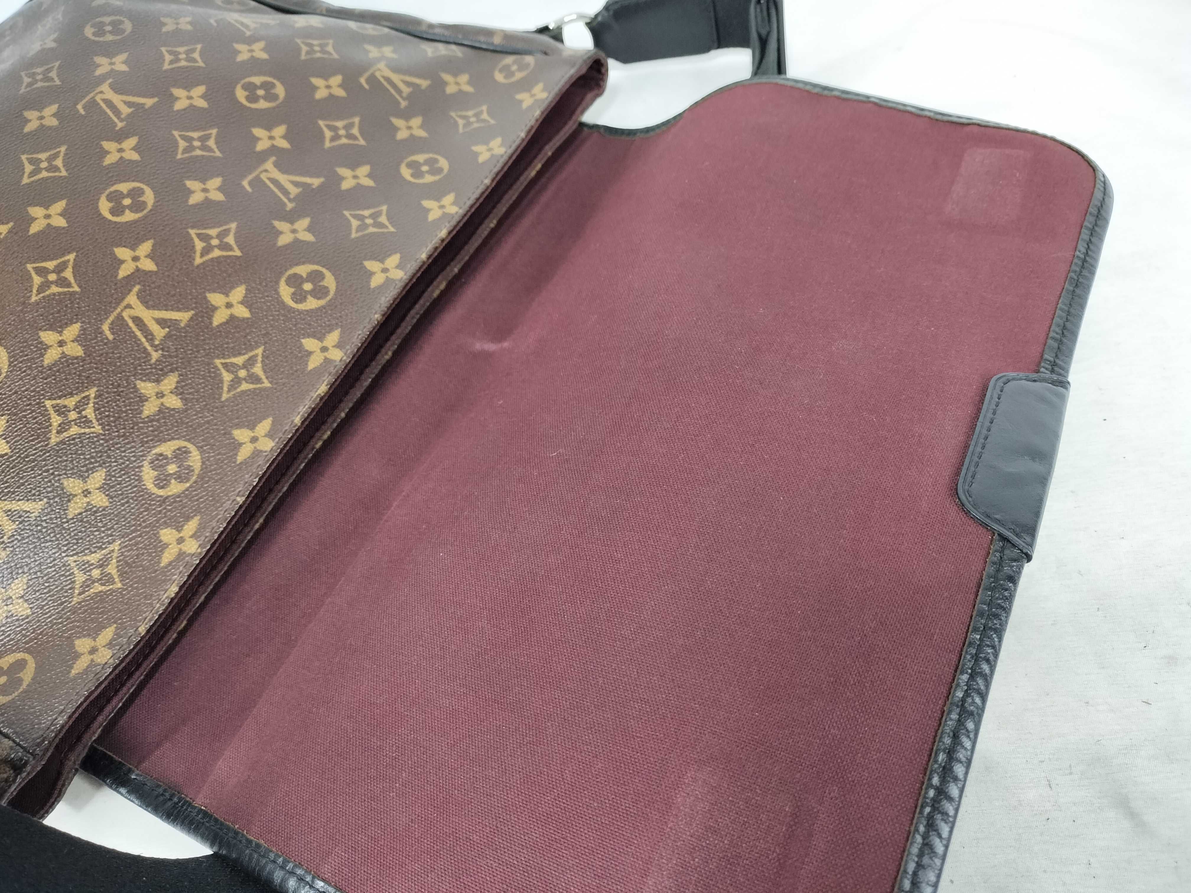 Monogram M40386 Monogram Macassar Bass GM Shoulder Bag — view 8